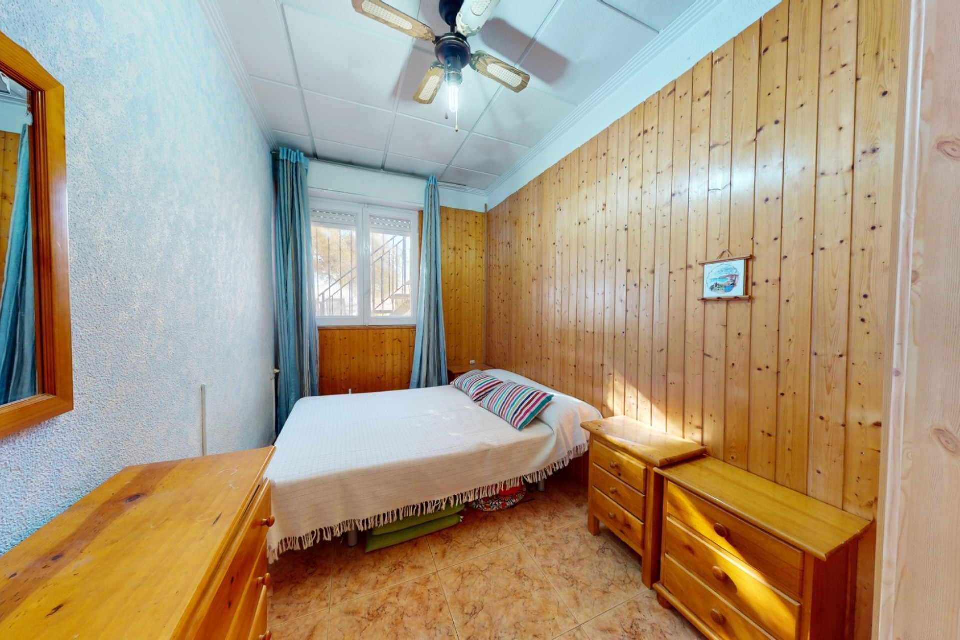 Wiederverkauf - Villa -
Crevillente