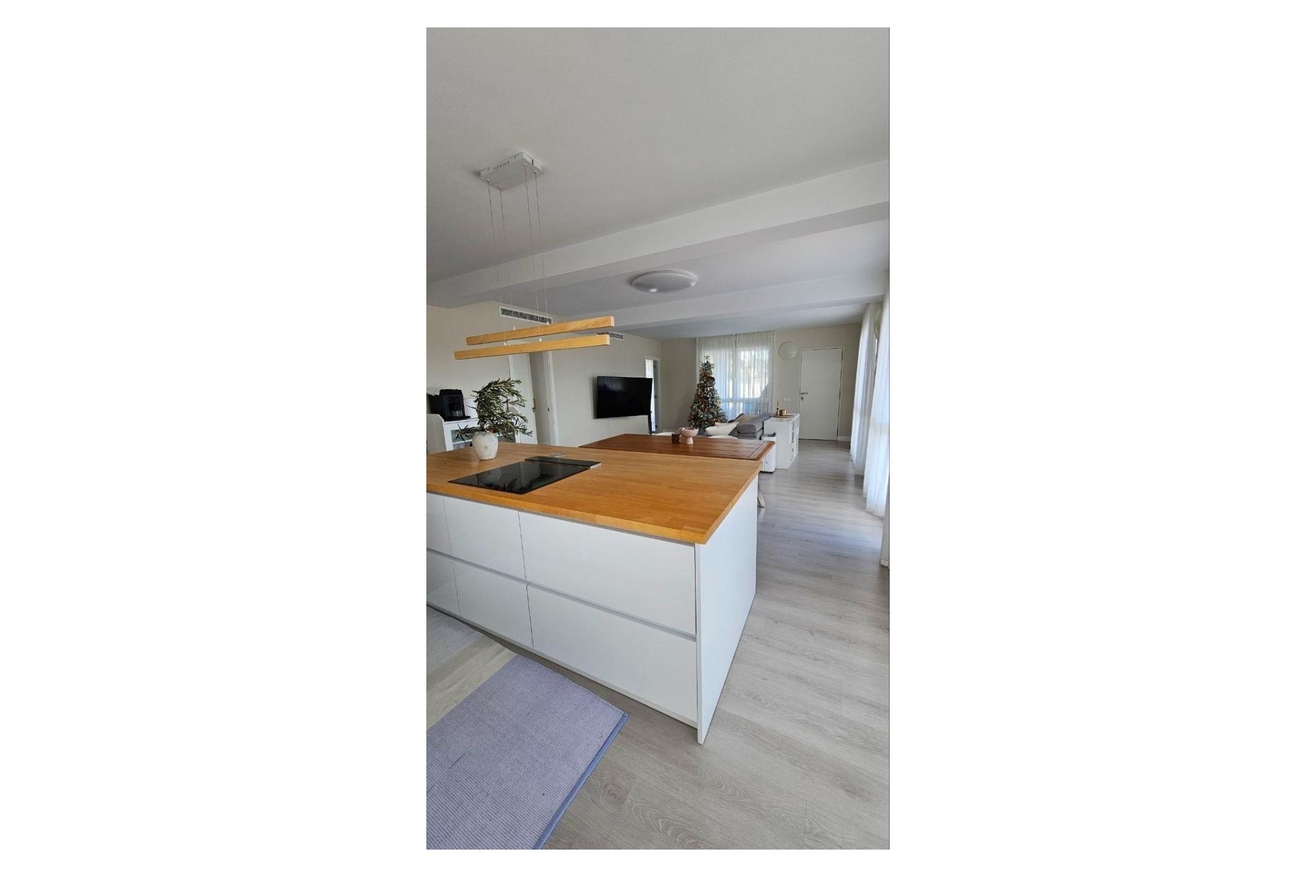 Wiederverkauf - Villa / Detached -
Orihuela