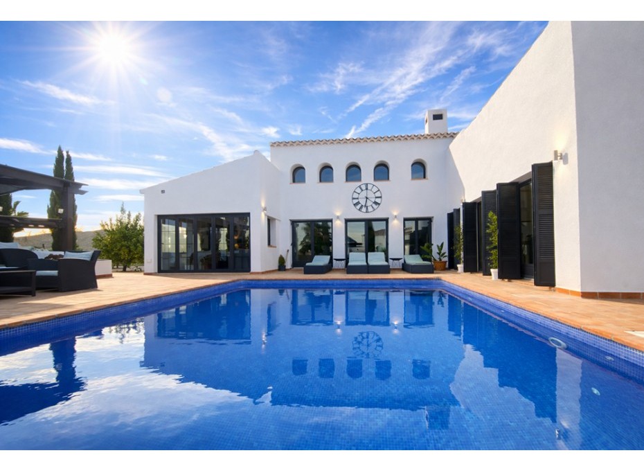 Wiederverkauf - Villa -
El Valle Golf Resort