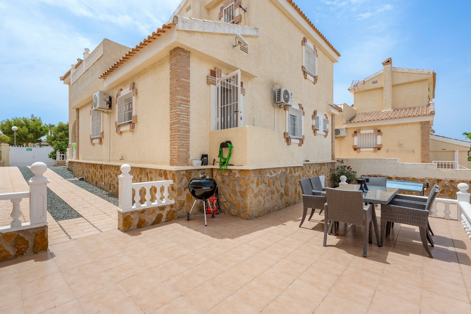 Wiederverkauf - Villa -
Gran Alacant - Costa Blanca