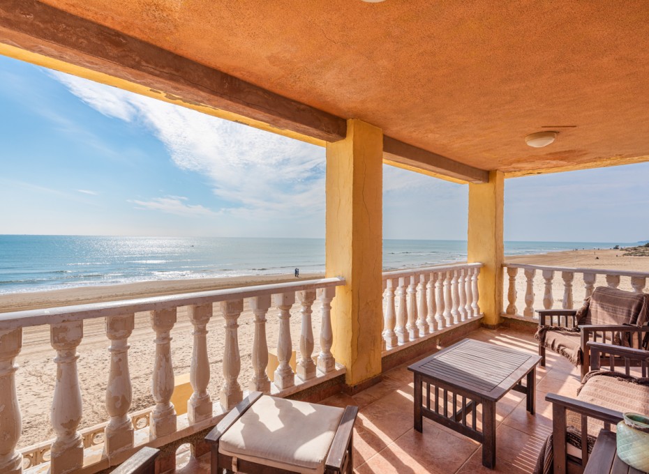 Wiederverkauf - Villa -
Guardamar del Segura