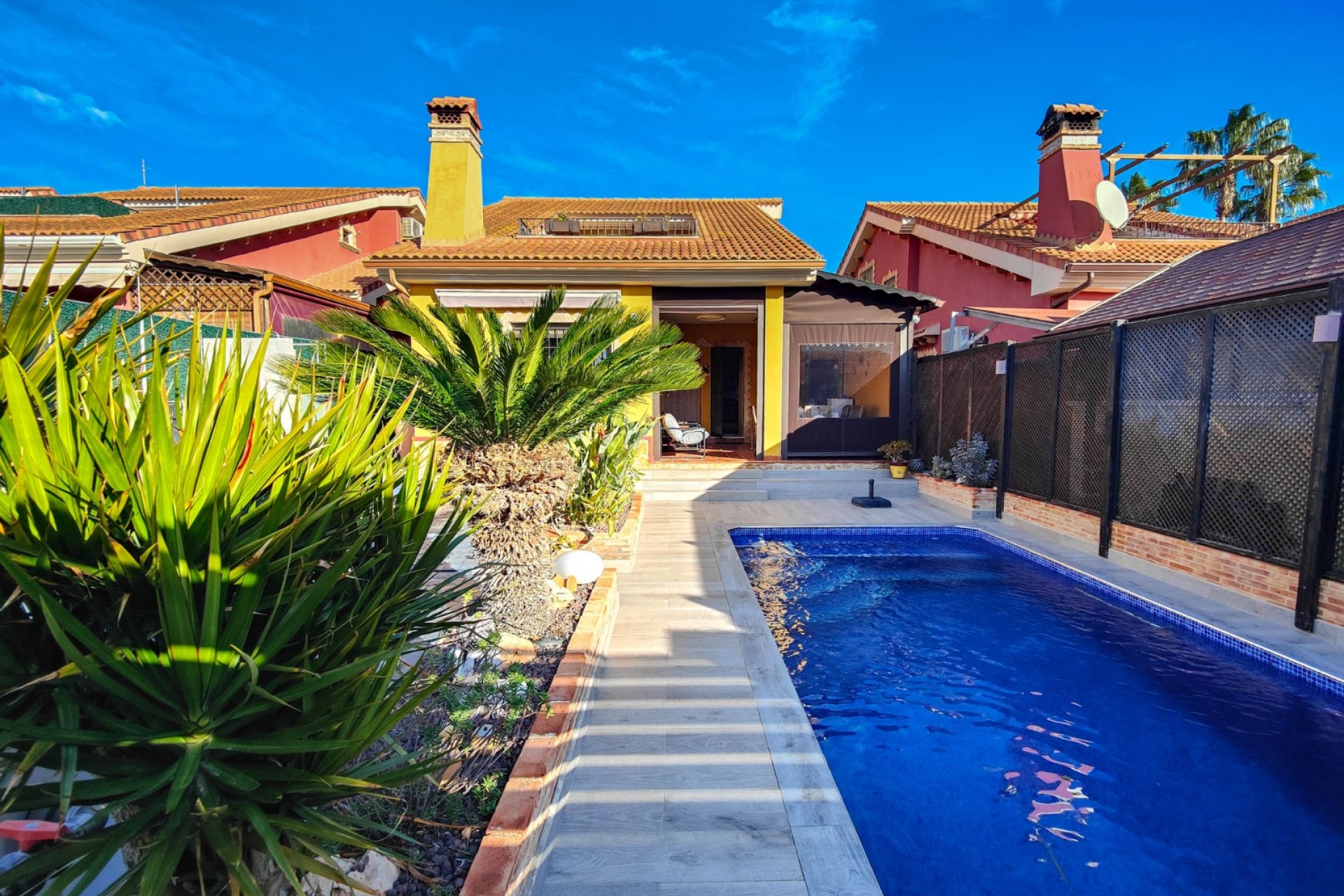 Wiederverkauf - Villa -
Guardamar del Segura