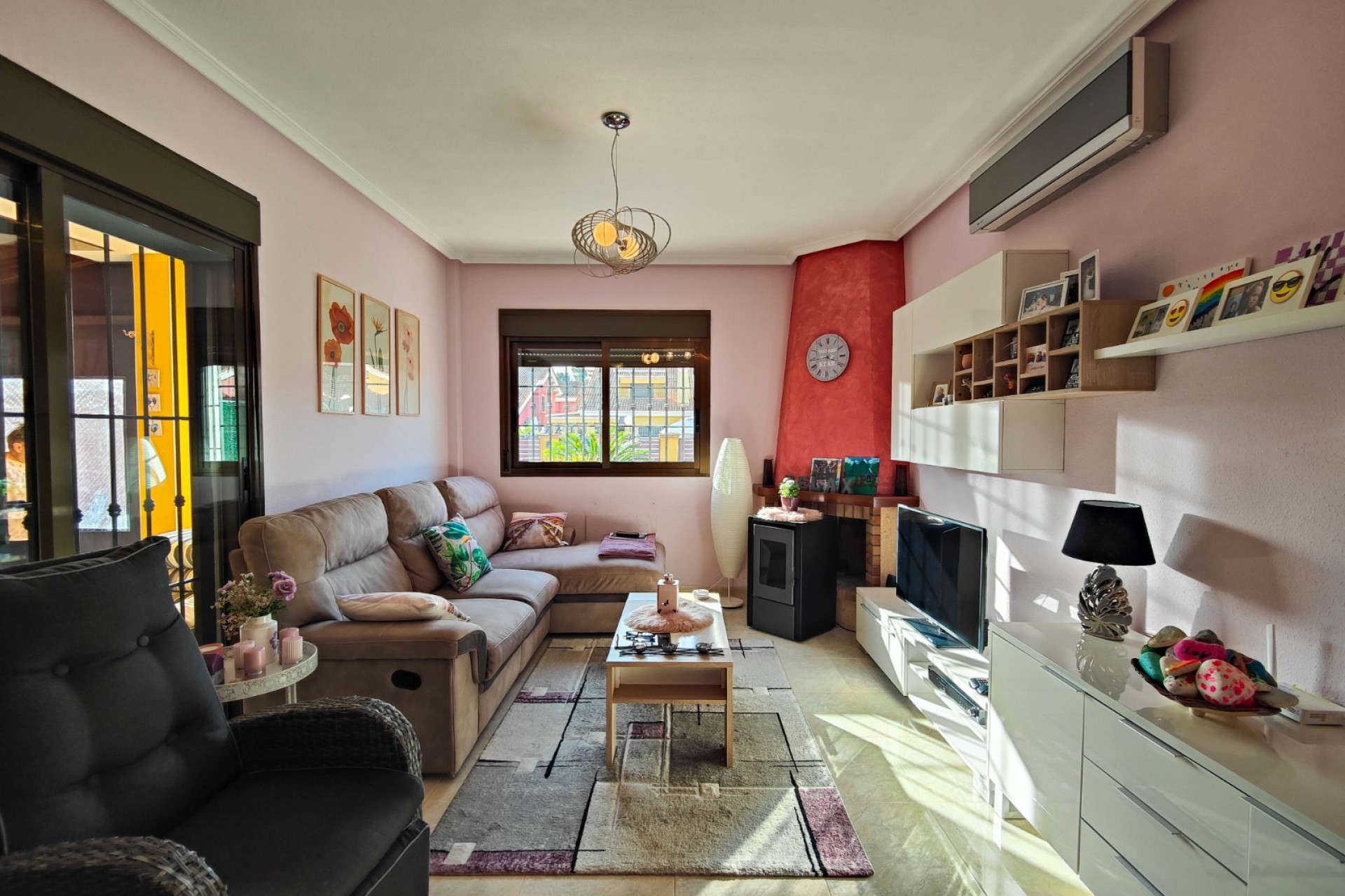 Wiederverkauf - Villa -
Guardamar del Segura