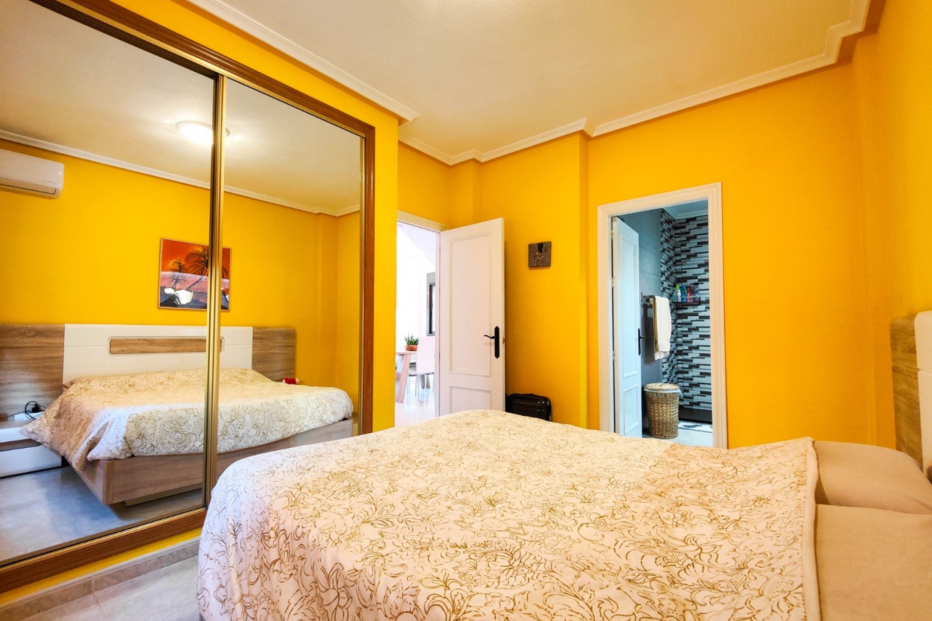 Wiederverkauf - Villa -
Guardamar del Segura