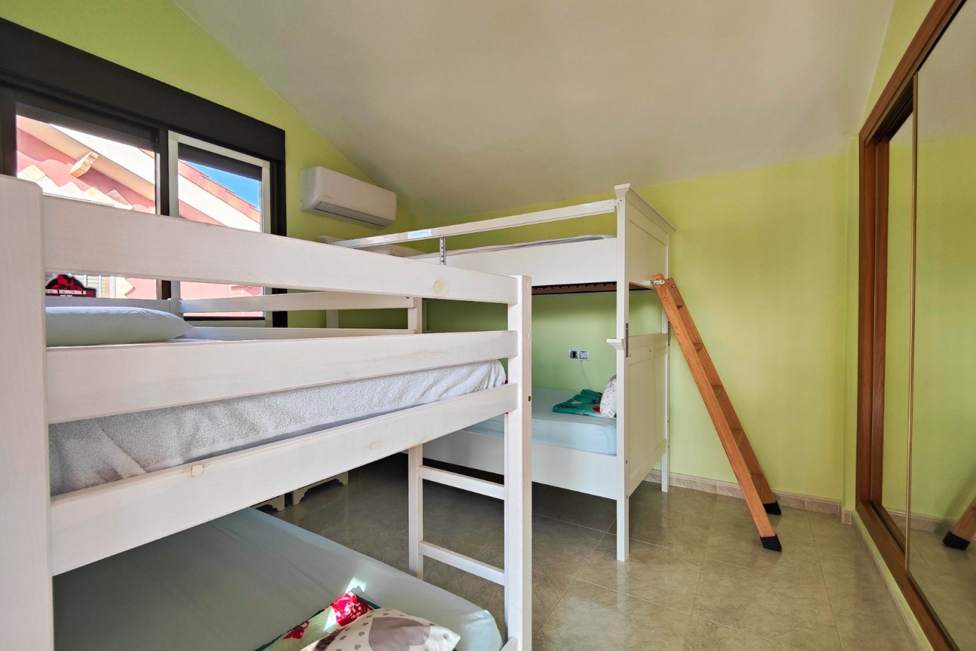 Wiederverkauf - Villa -
Guardamar del Segura