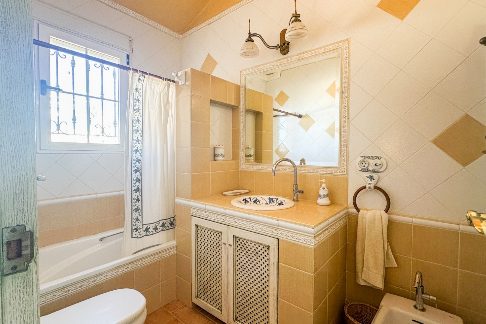 Wiederverkauf - Villa -
La Mata