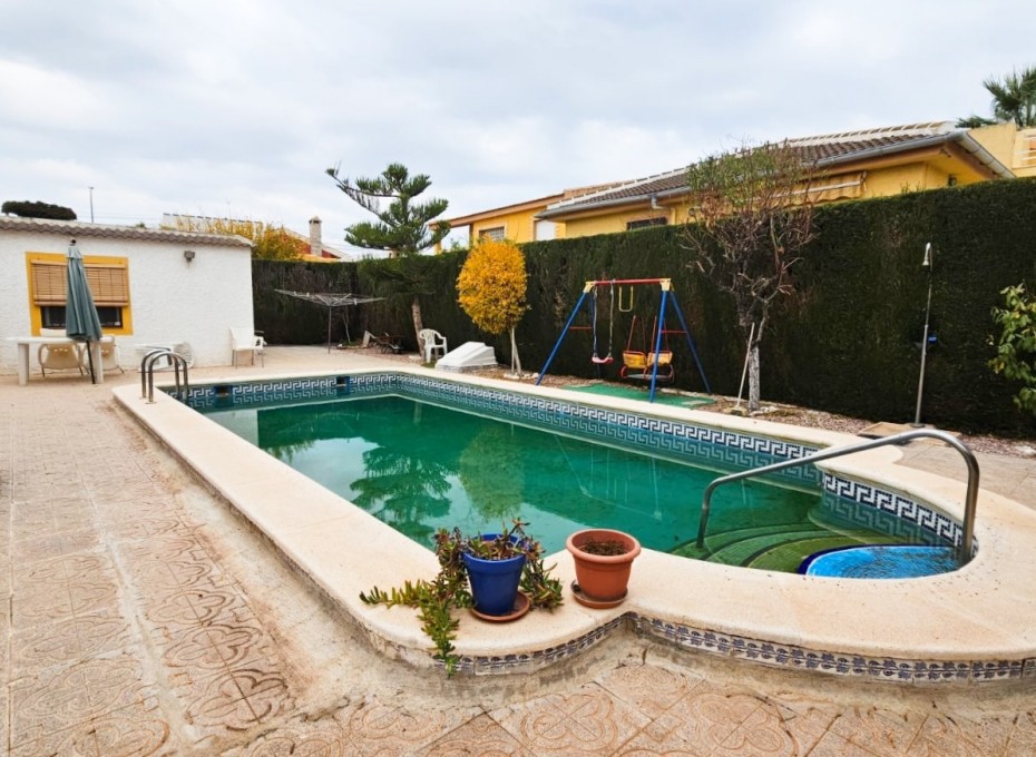 Wiederverkauf - Villa -
Los Alcazares - Los Alcázares