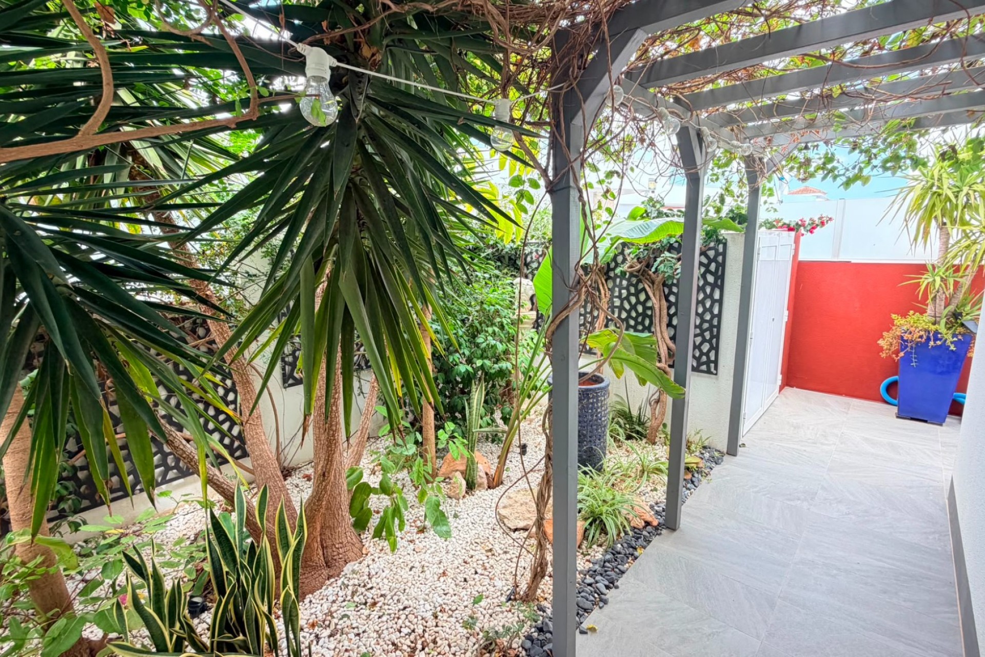 Wiederverkauf - Villa -
Los Montesinos - La Herrada