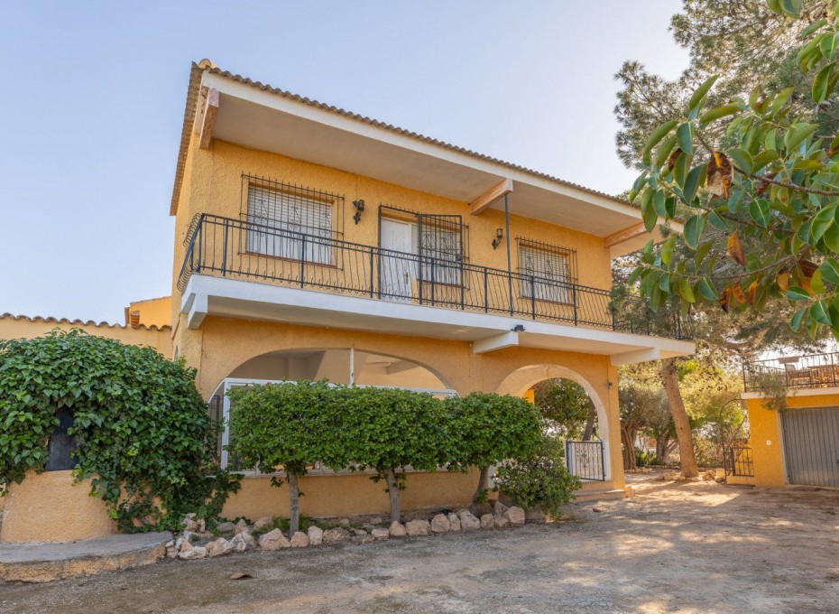 Wiederverkauf - Villa -
Los Montesinos