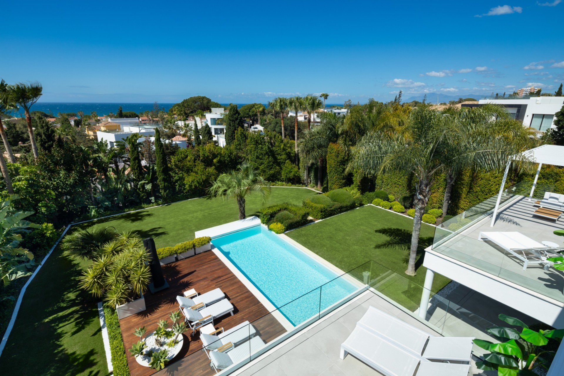 Wiederverkauf - Villa -
Marbella - East Marbella
