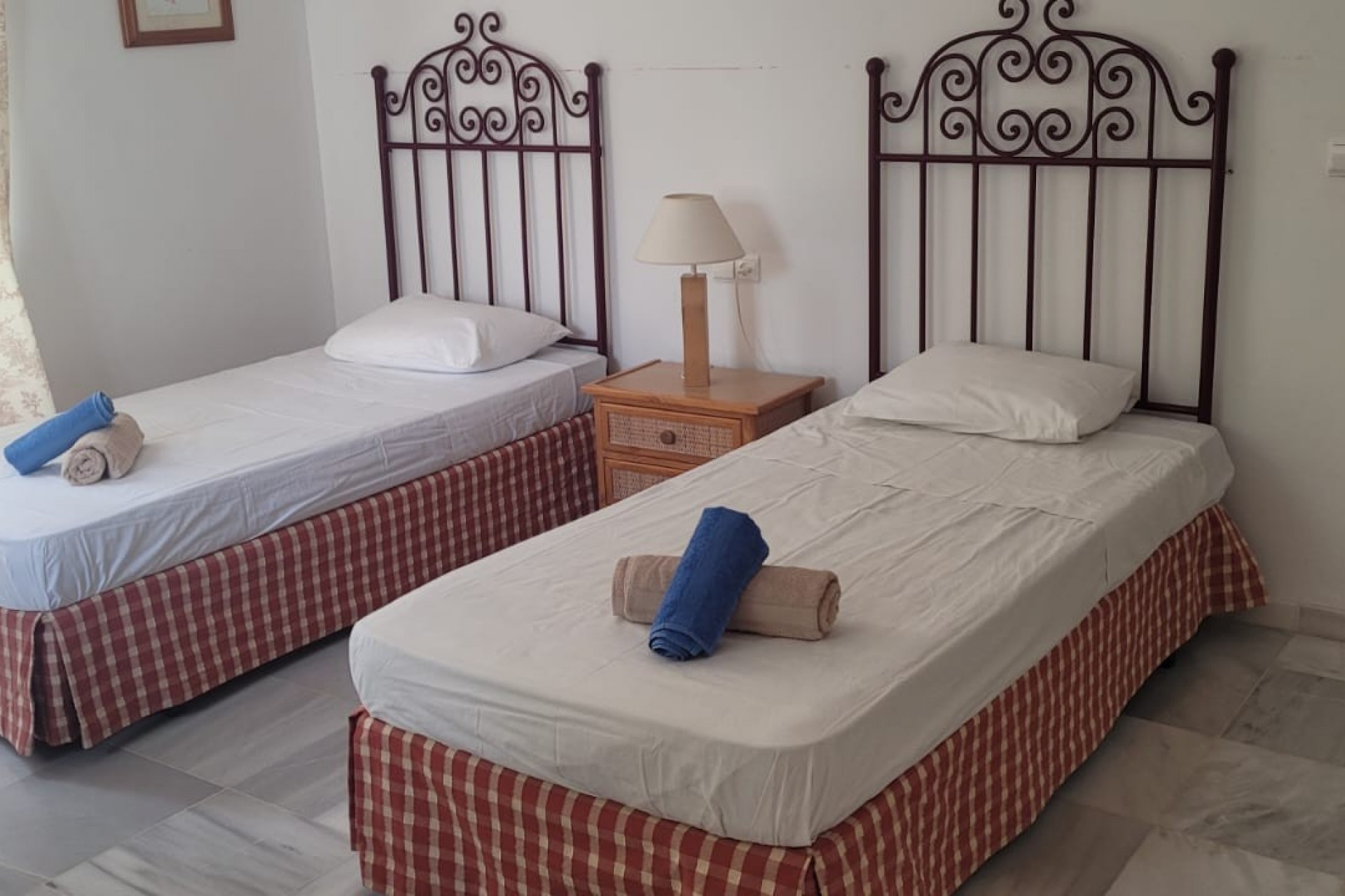 Wiederverkauf - Villa -
Marbella - Las Chapas