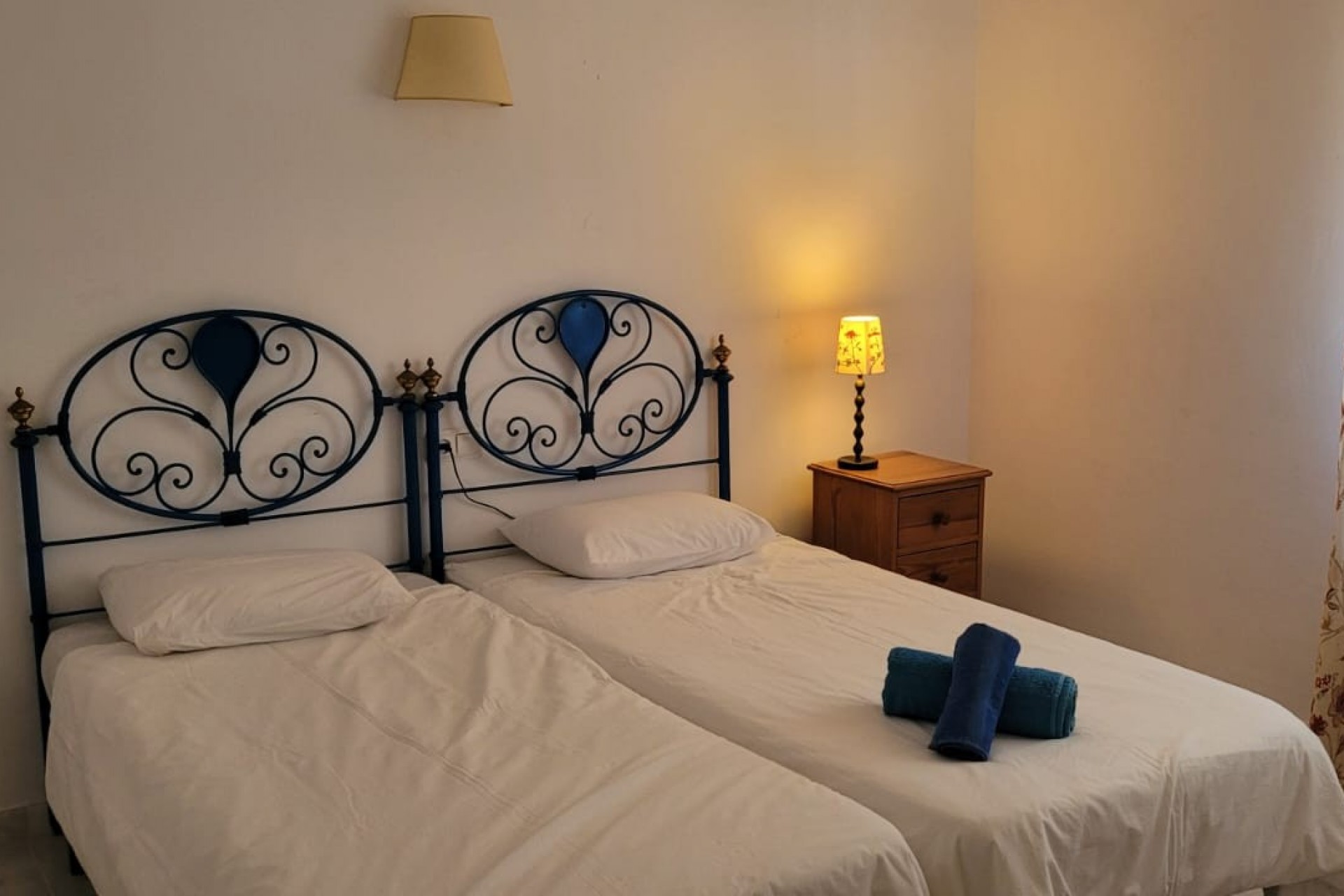 Wiederverkauf - Villa -
Marbella - Las Chapas