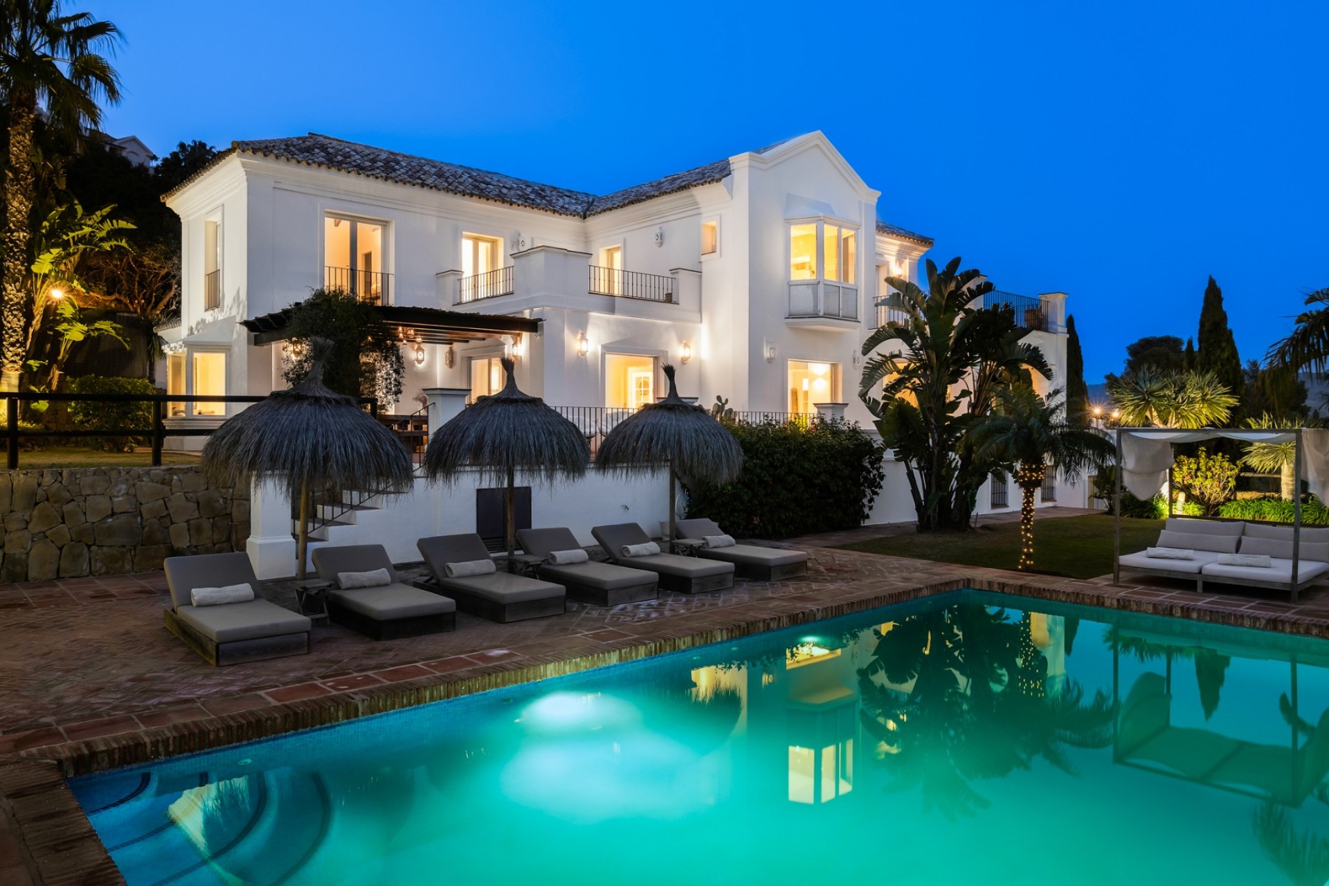 Wiederverkauf - Villa -
Marbella - Los Monteros