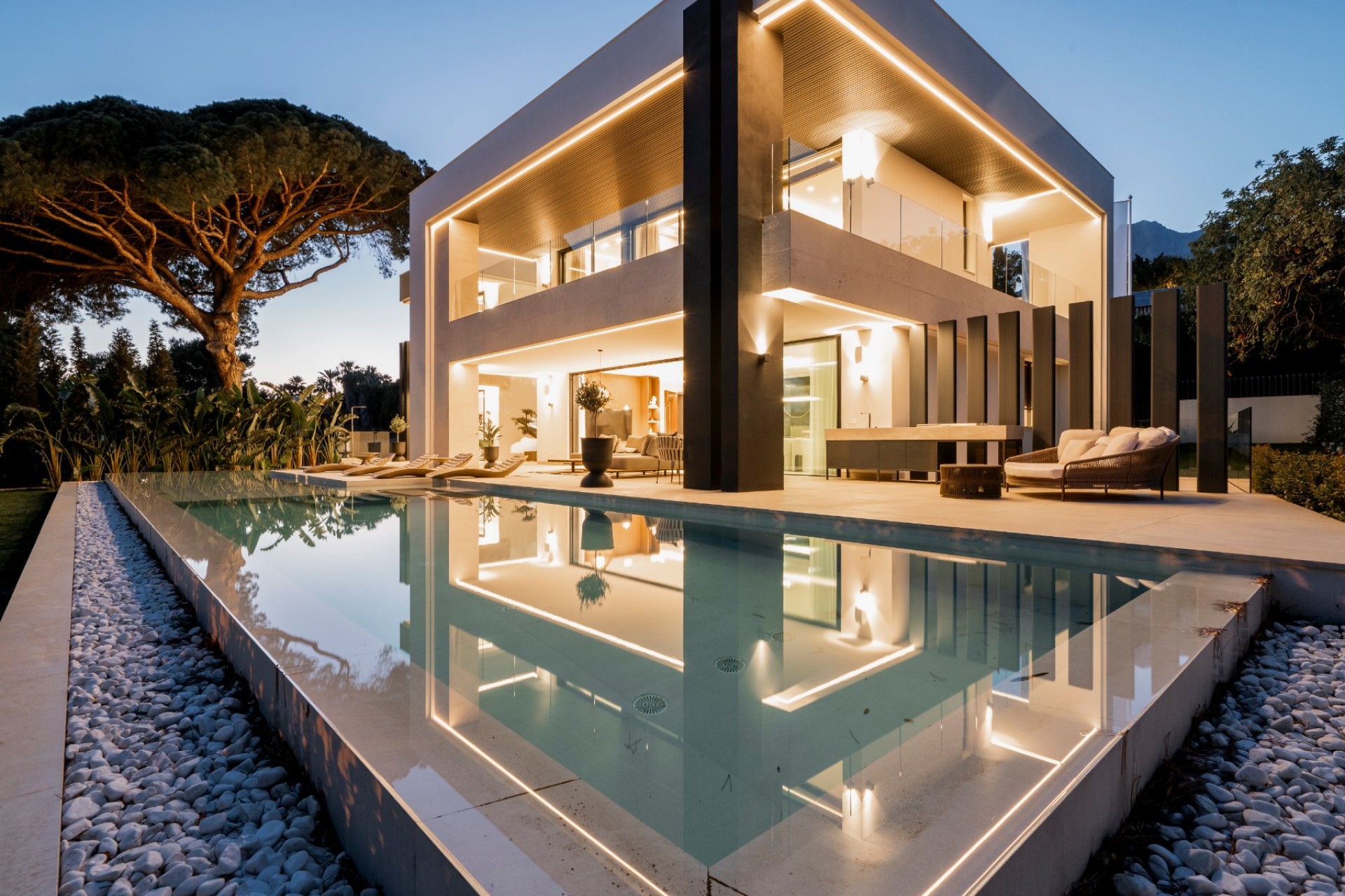 Wiederverkauf - Villa -
Marbella - Nagueles