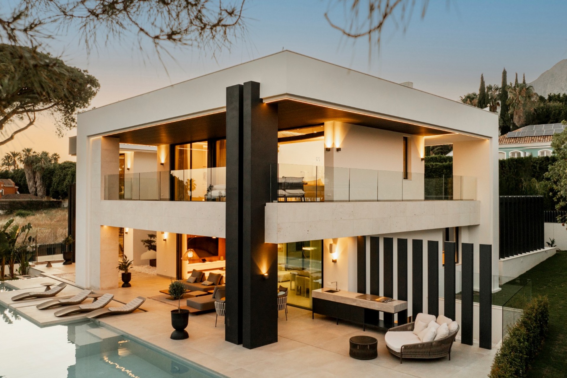 Wiederverkauf - Villa -
Marbella - Nagueles