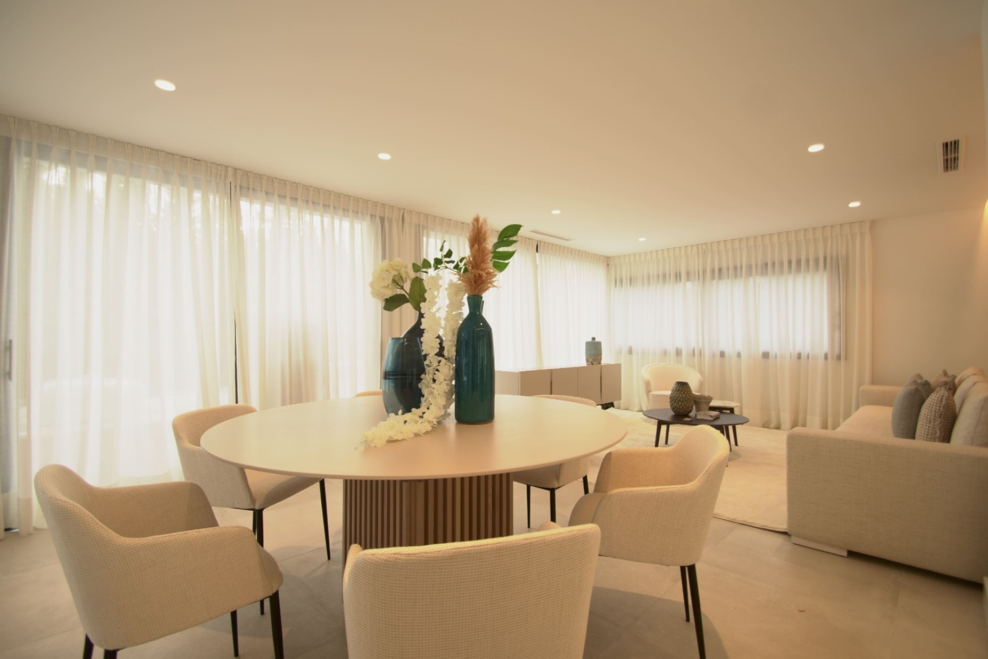 Wiederverkauf - Villa -
Marbella - Nueva Andalucía