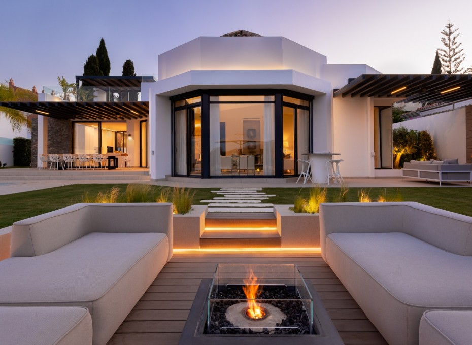 Wiederverkauf - Villa -
Marbella - Nueva Andalucía