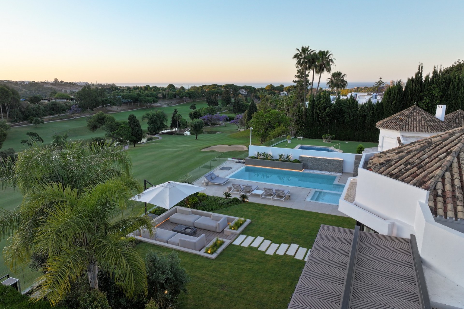 Wiederverkauf - Villa -
Marbella - Nueva Andalucía