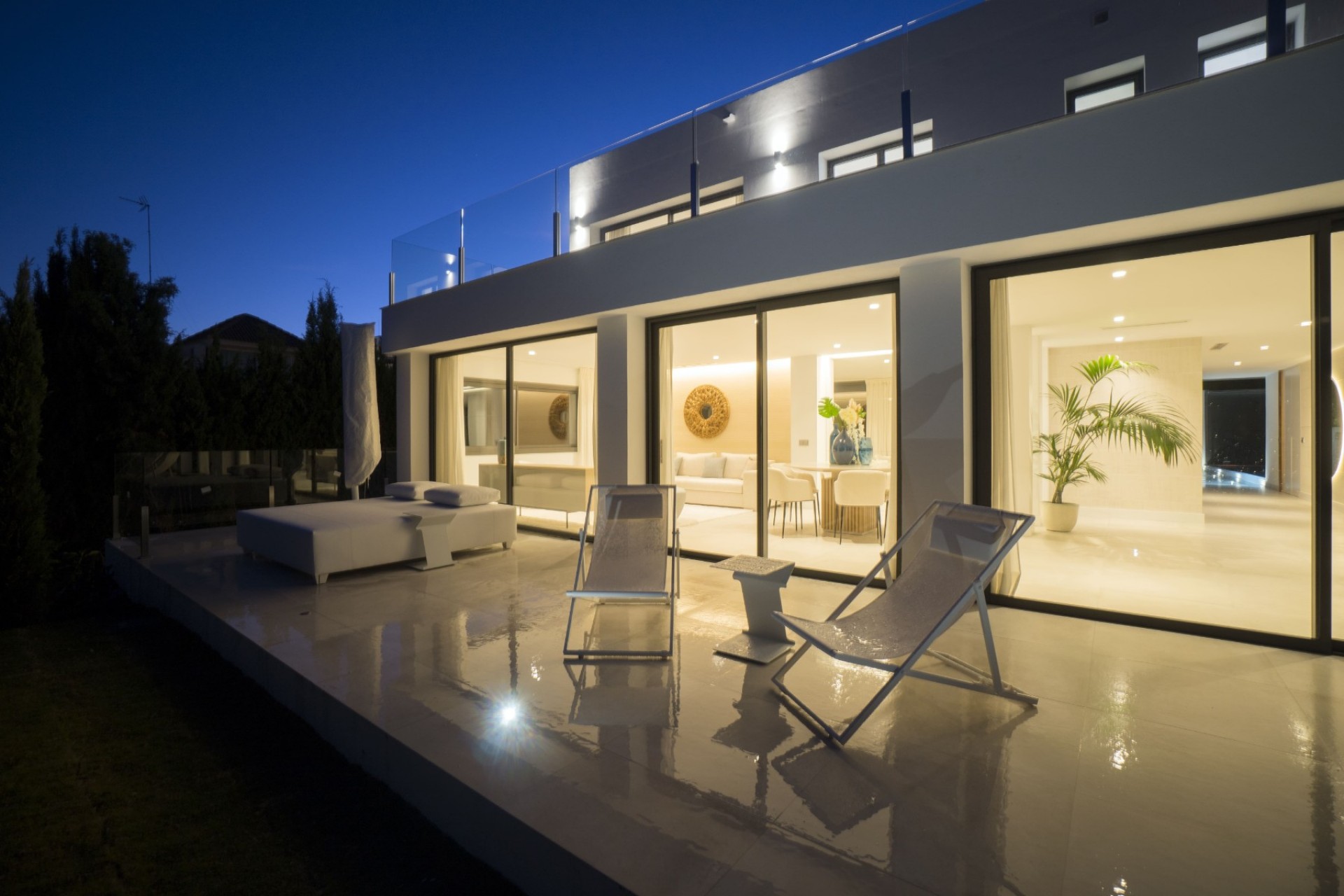 Wiederverkauf - Villa -
Marbella - Nueva Andalucía
