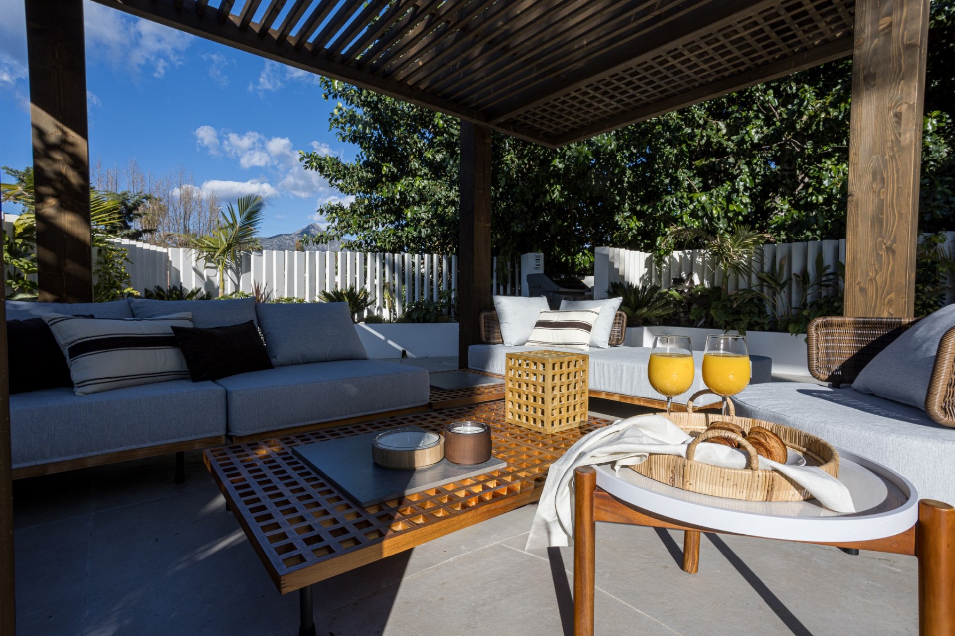 Wiederverkauf - Villa -
Marbella - Nueva Andalucía