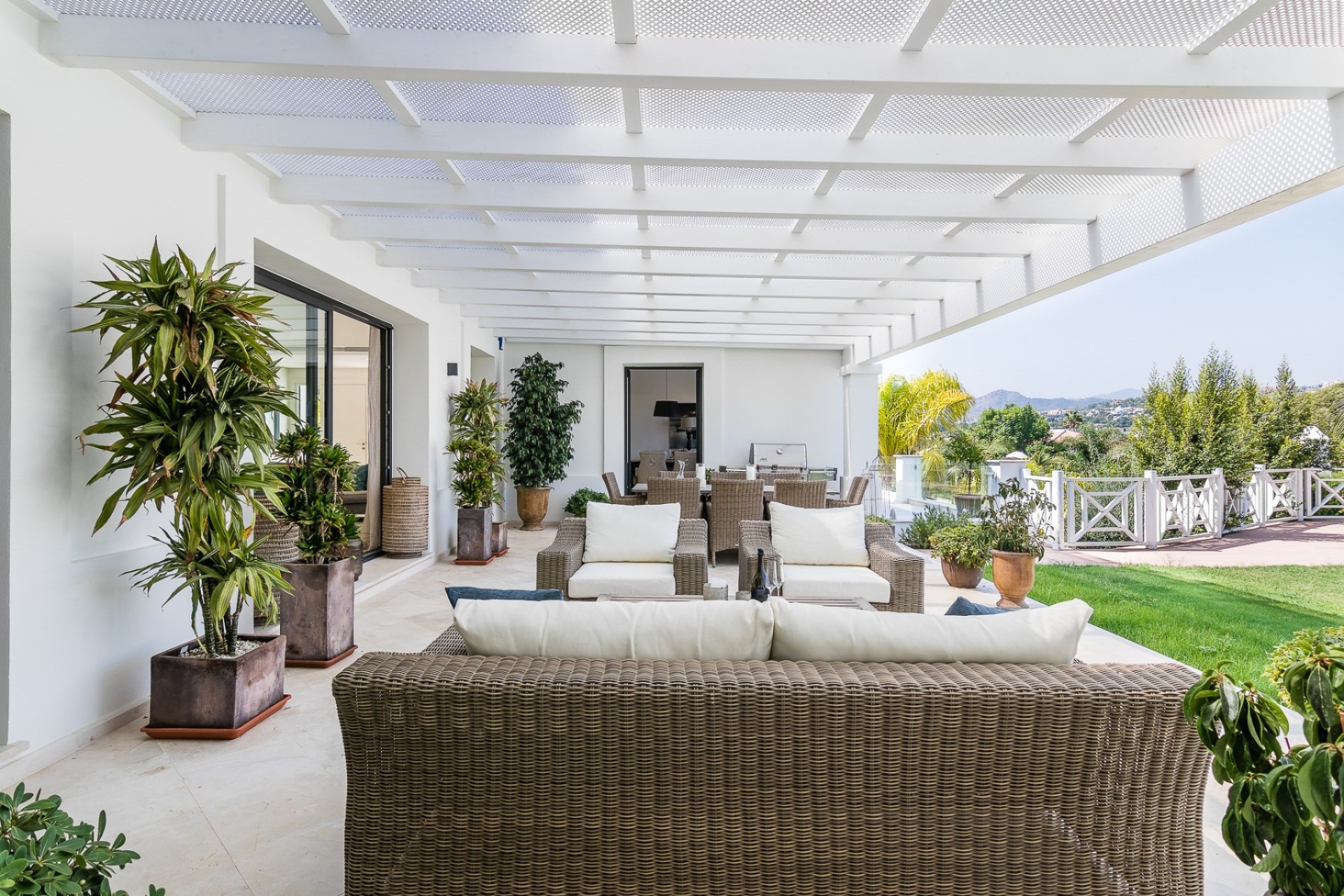 Wiederverkauf - Villa -
Marbella - Nueva Andalucía
