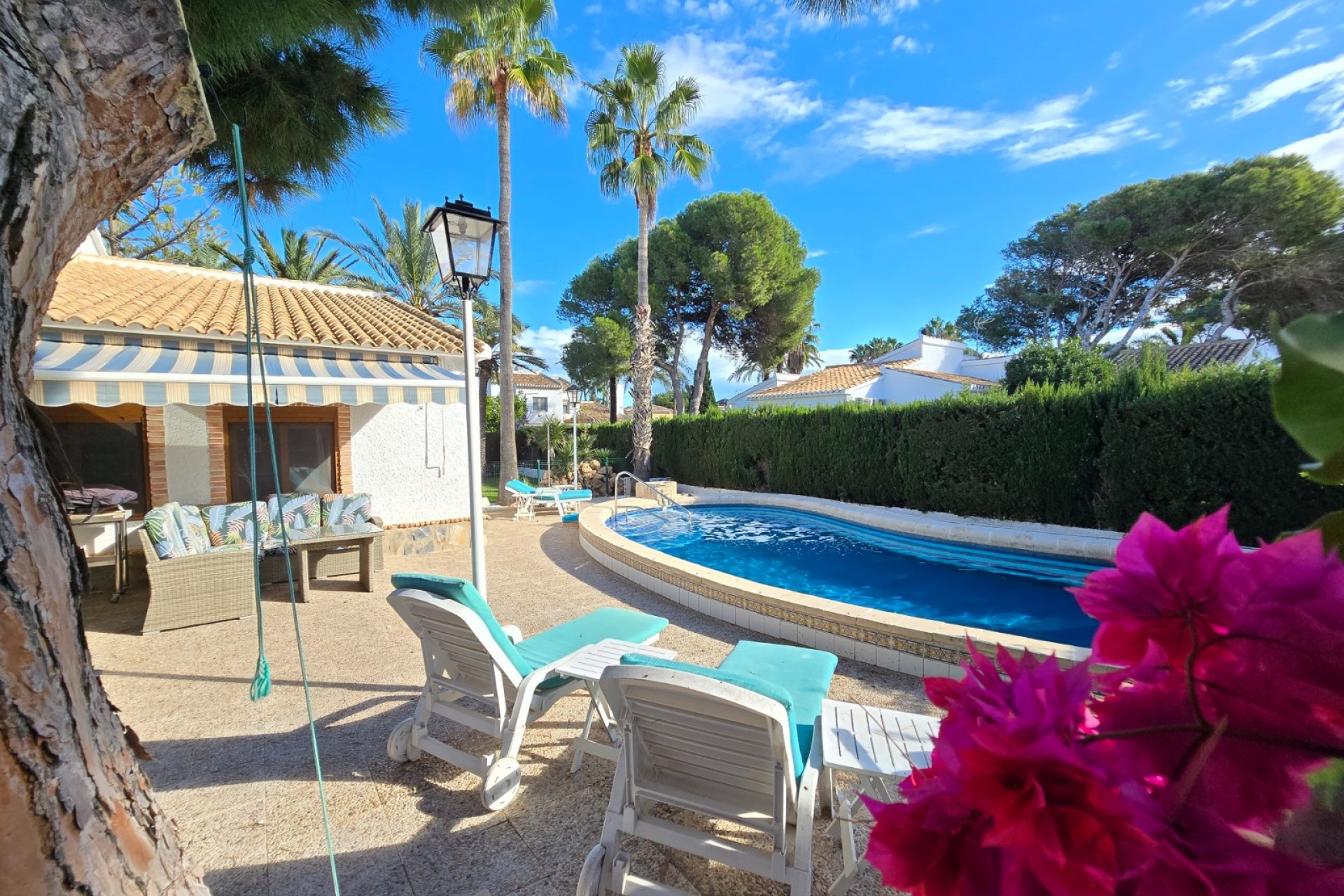 Wiederverkauf - Villa -
Orihuela Costa - Cabo Roig