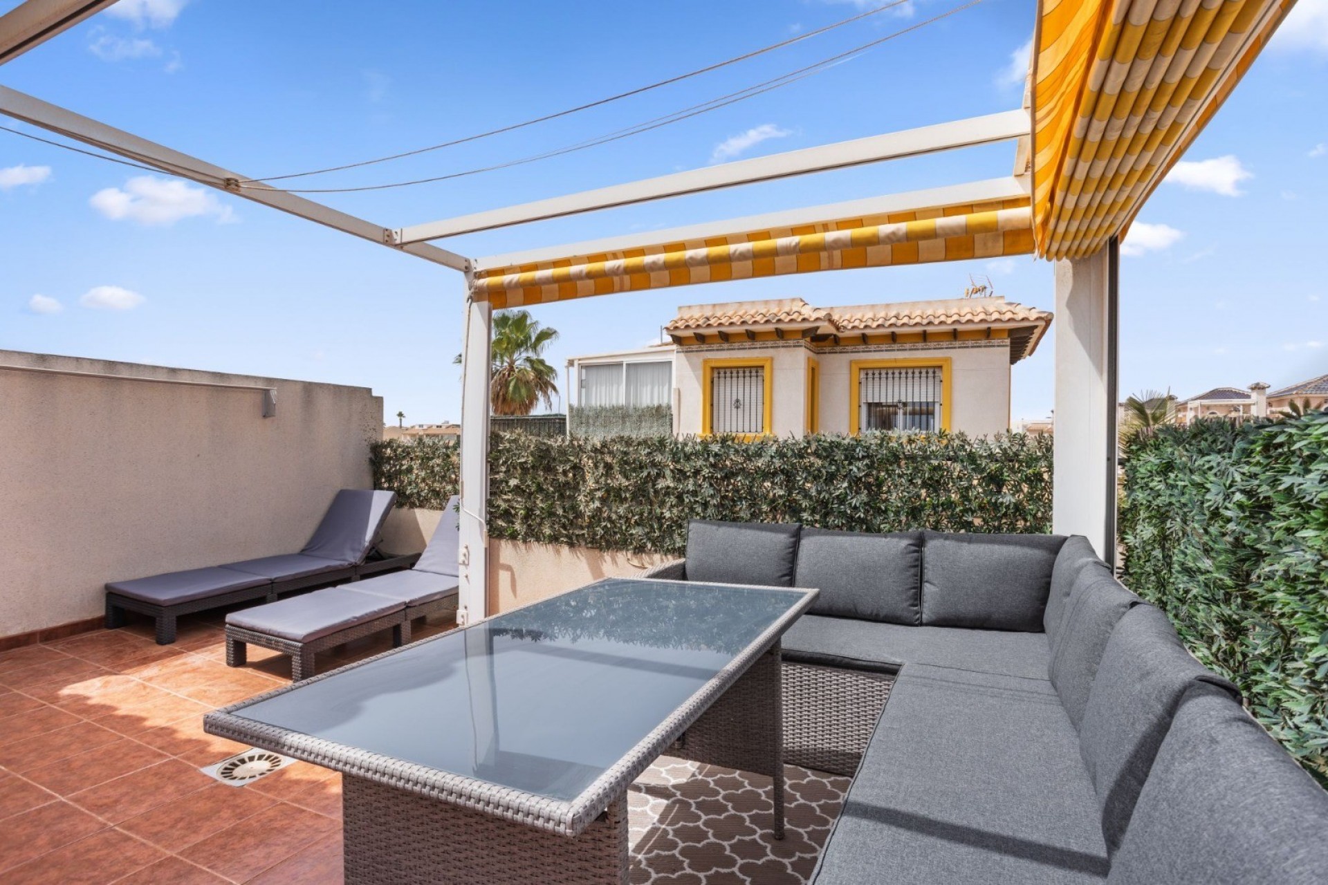 Wiederverkauf - Villa -
Orihuela Costa - La Regia