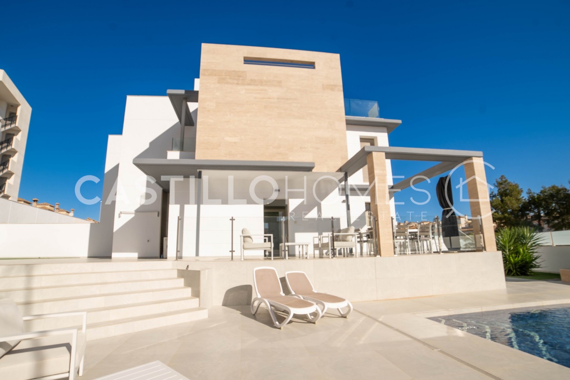 Wiederverkauf - Villa -
Orihuela Costa - Las Filipinas