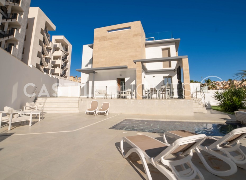 Wiederverkauf - Villa -
Orihuela Costa - Las Filipinas