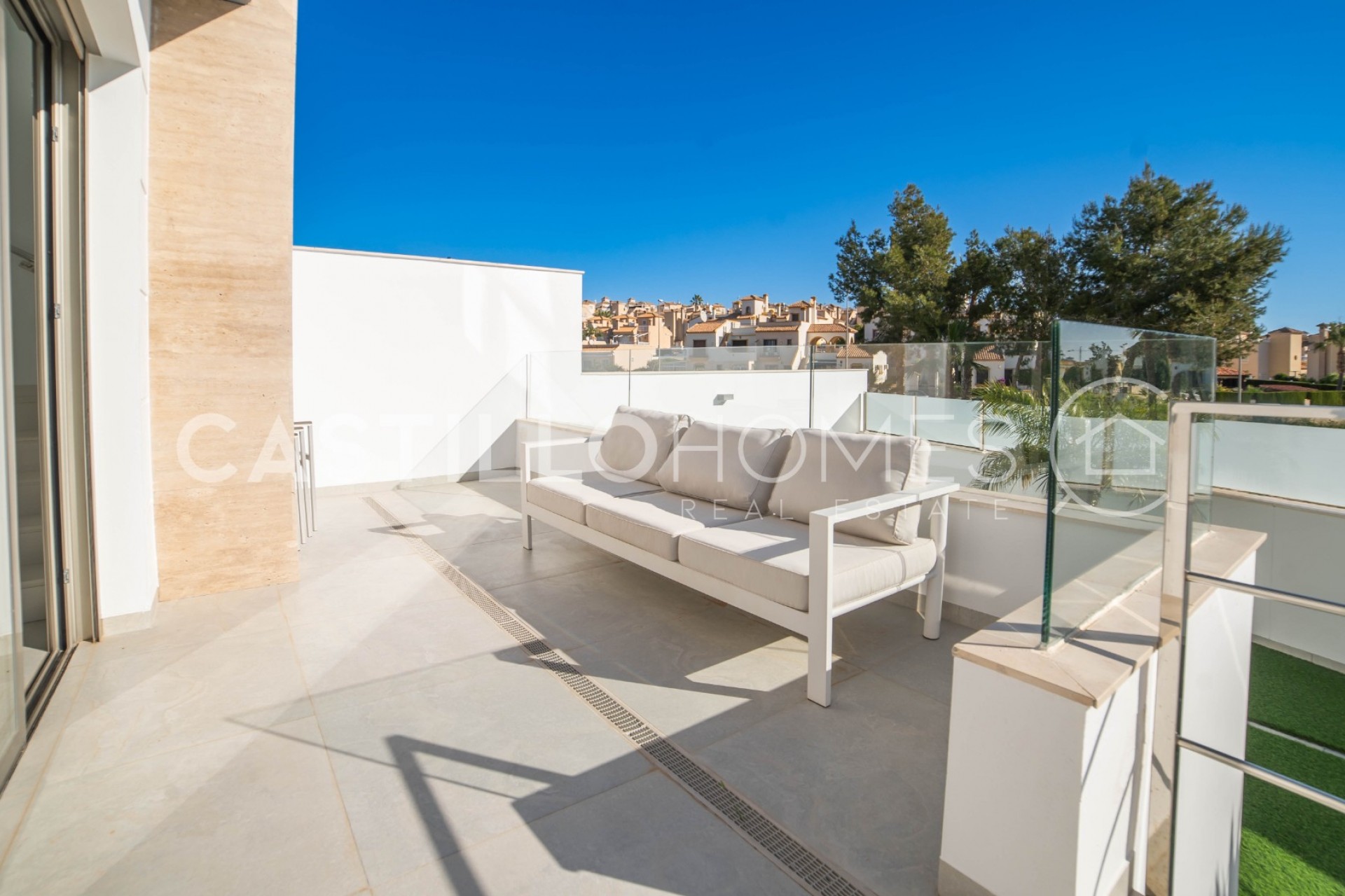 Wiederverkauf - Villa -
Orihuela Costa - Las Filipinas