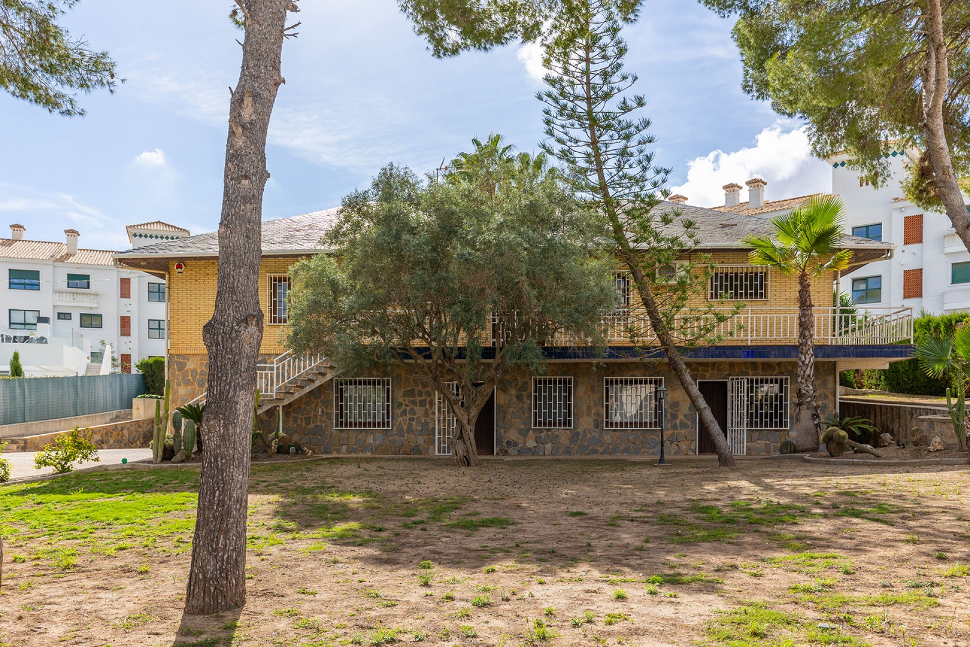 Wiederverkauf - Villa -
Orihuela Costa - Las Filipinas