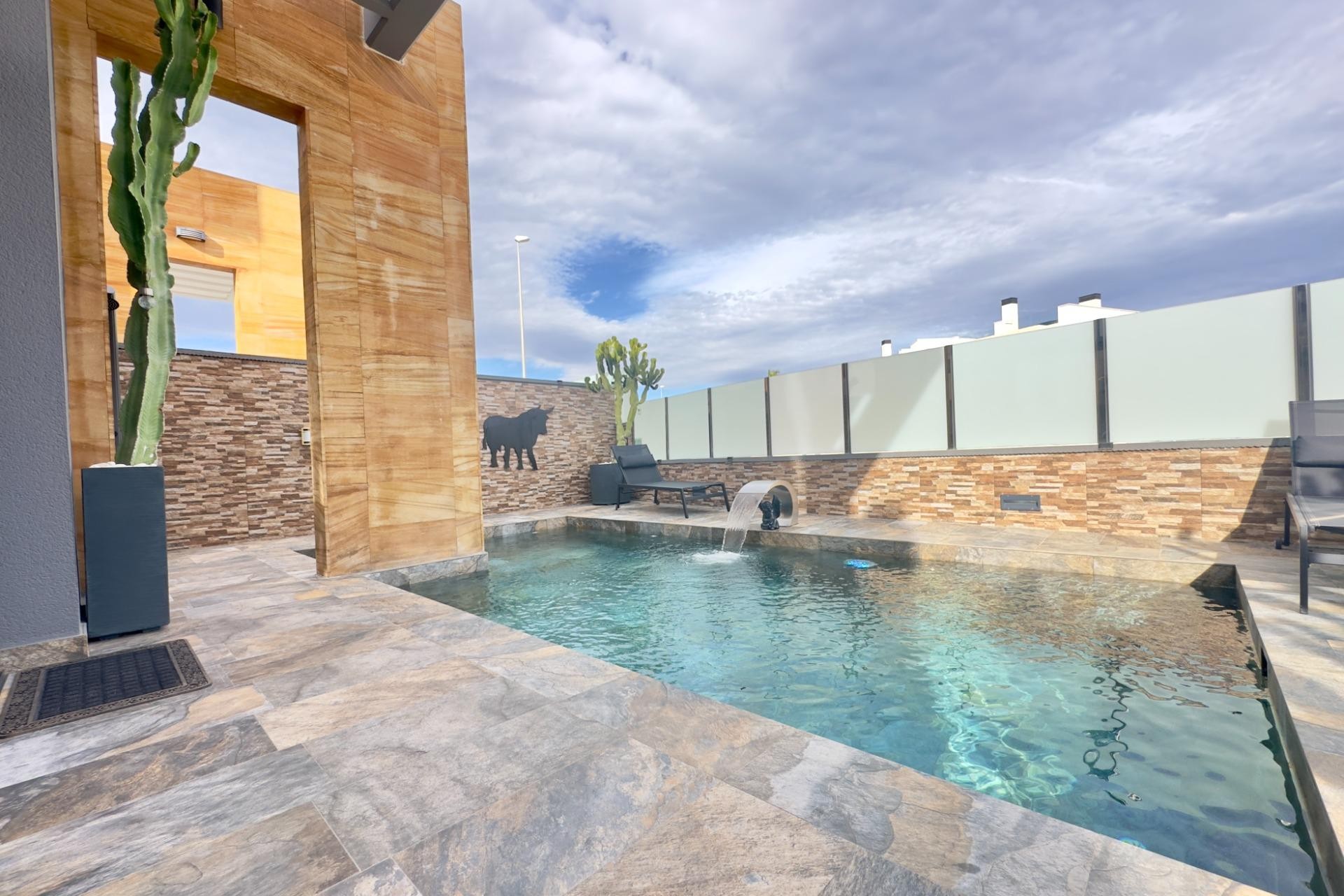 Wiederverkauf - Villa -
Orihuela Costa - Lomas de Cabo Roig