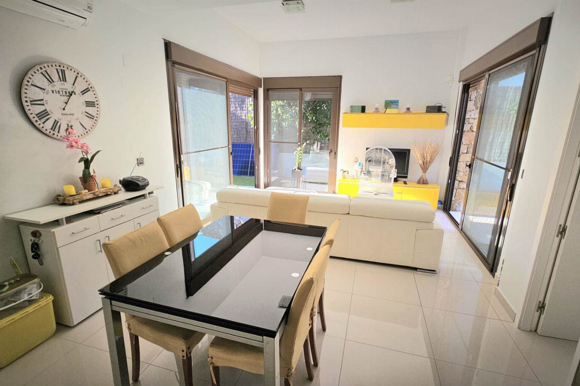 Wiederverkauf - Villa -
Orihuela Costa - Lomas De Cabo Roig