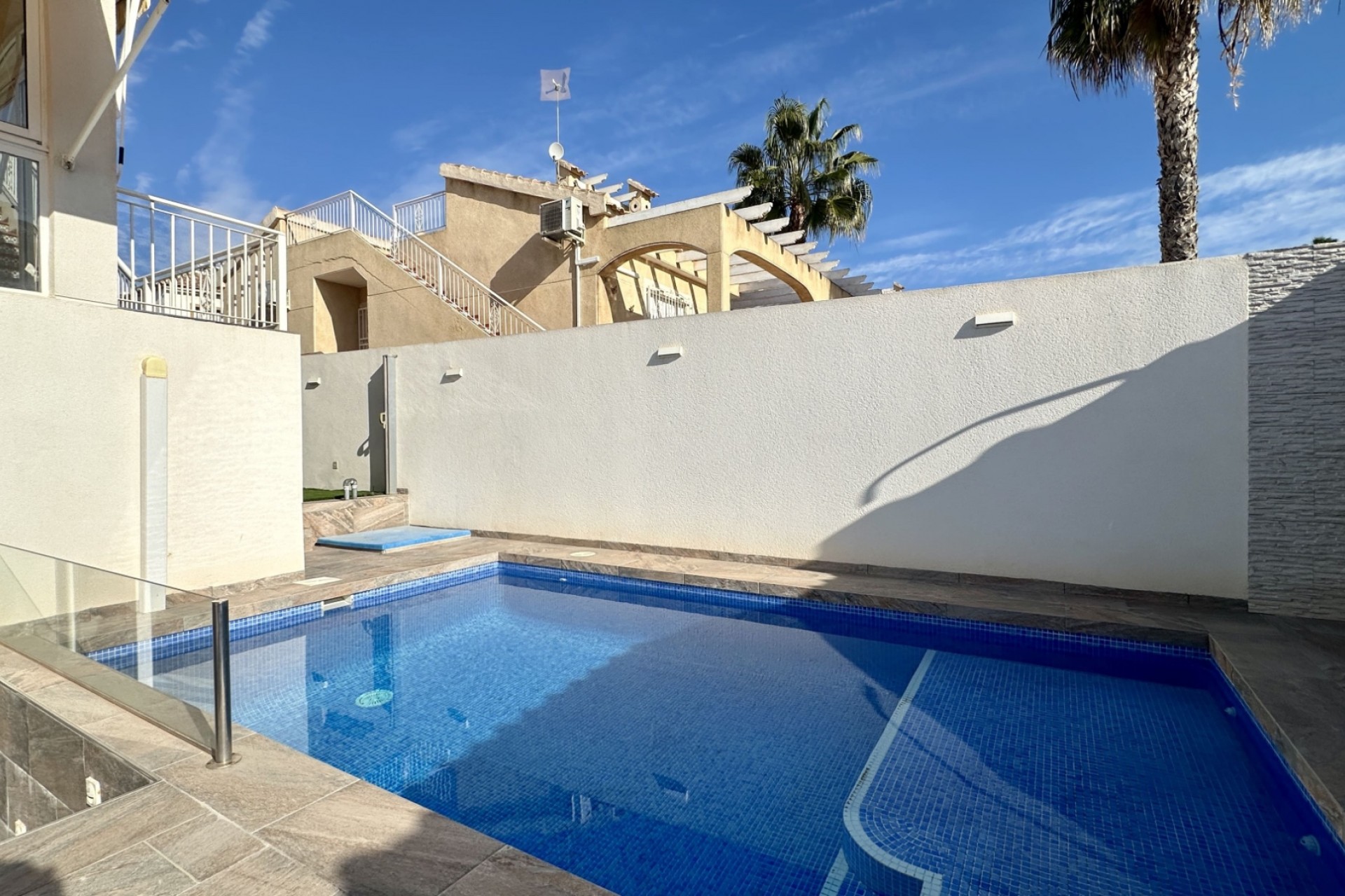 Wiederverkauf - Villa -
Orihuela Costa - Los Altos