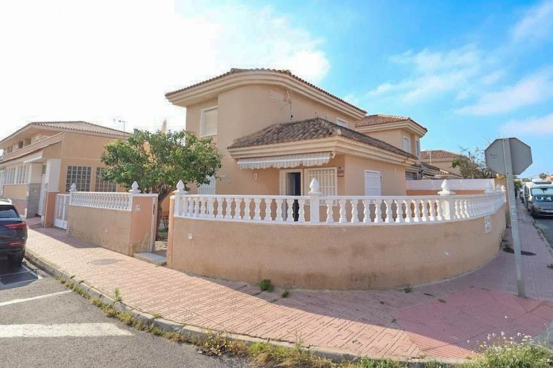 Wiederverkauf - Villa -
Orihuela Costa - Los Altos