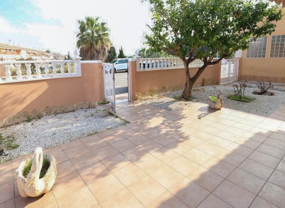 Wiederverkauf - Villa -
Orihuela Costa - Los Altos