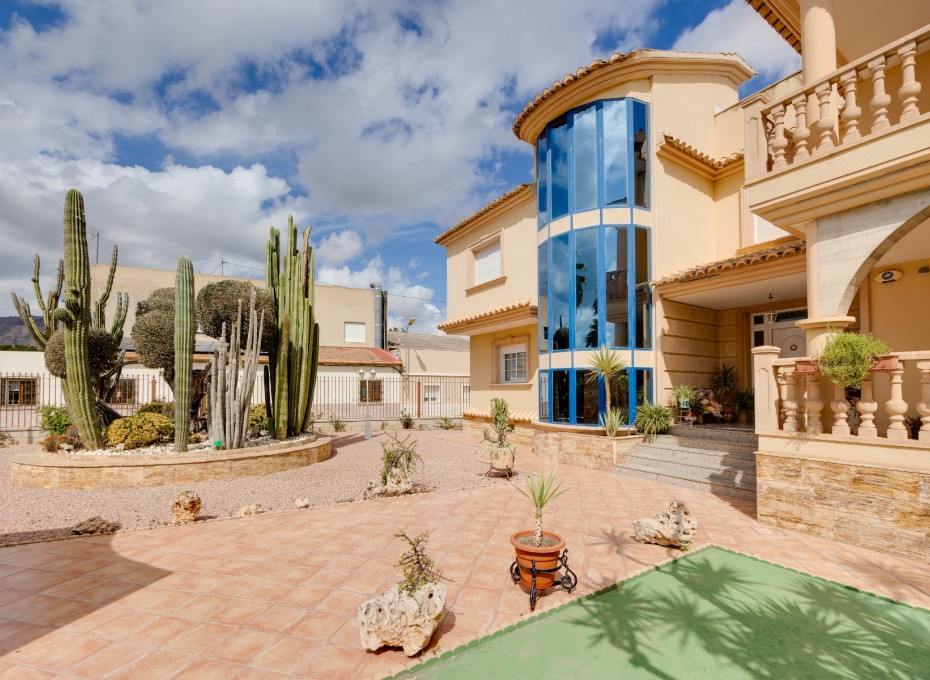 Wiederverkauf - Villa -
Orihuela Costa - Orihuela