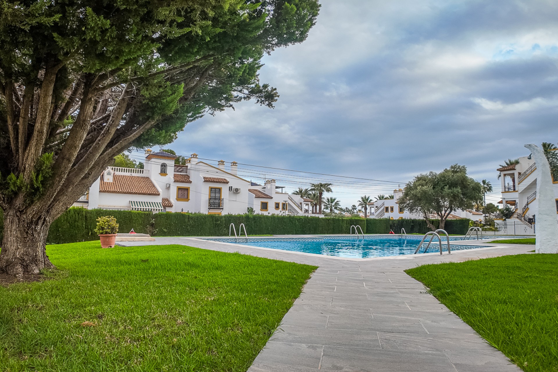 Wiederverkauf - Villa -
Orihuela Costa - Villamartín