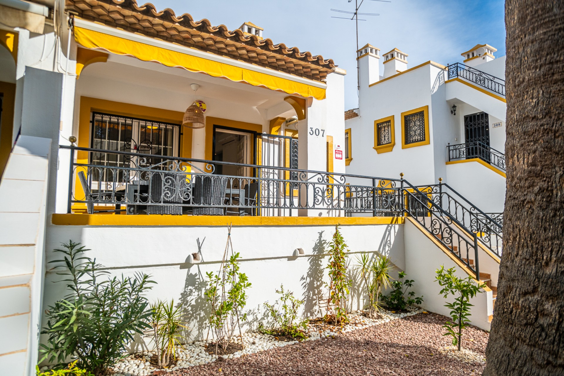 Wiederverkauf - Villa -
Orihuela Costa - Villamartín