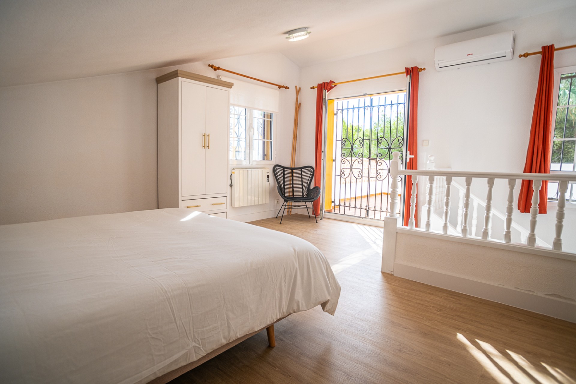 Wiederverkauf - Villa -
Orihuela Costa - Villamartín