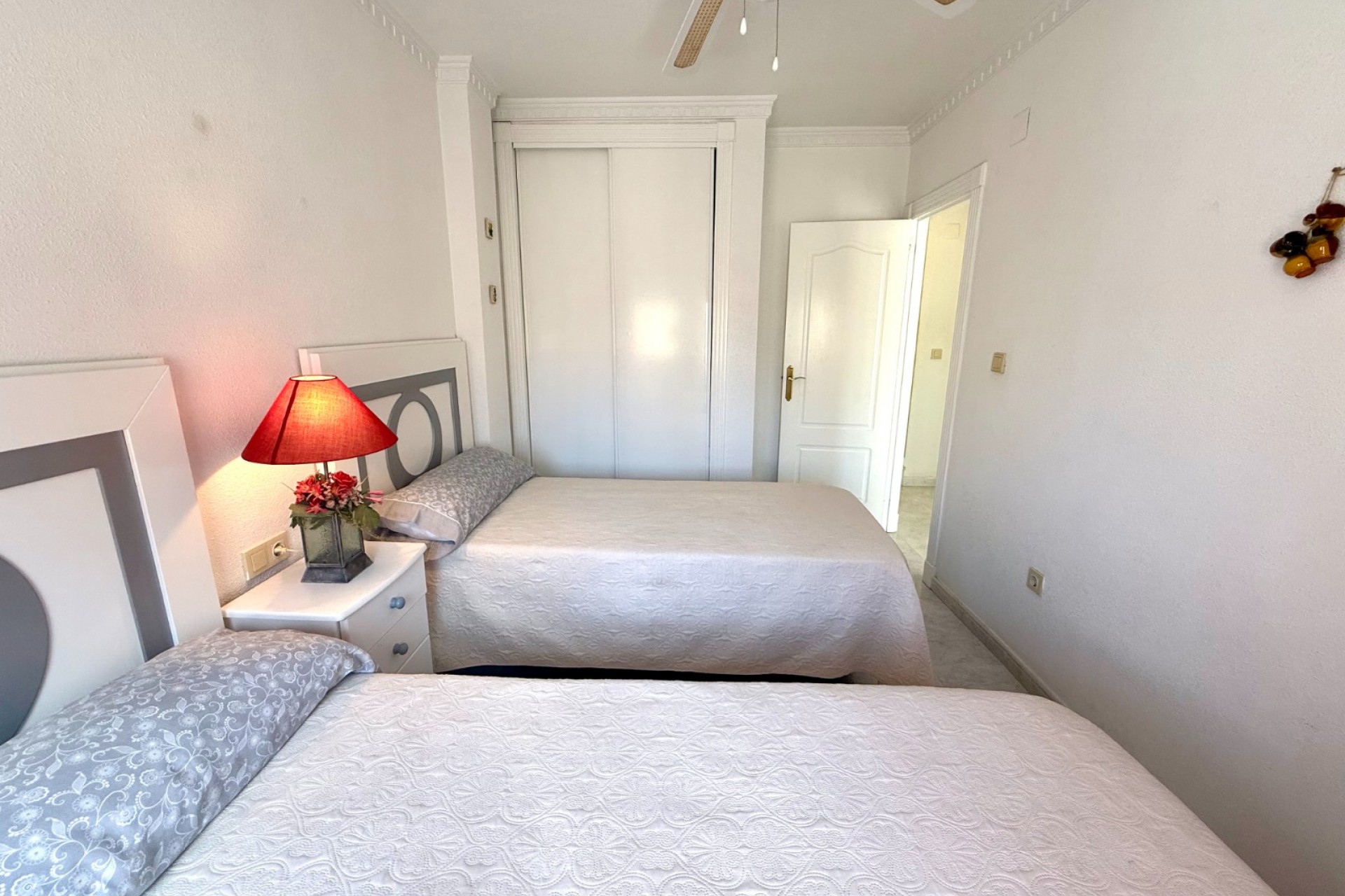 Wiederverkauf - Villa -
Orihuela Costa - Villamartín