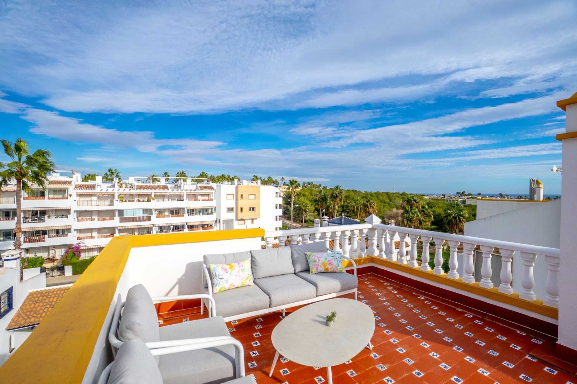 Wiederverkauf - Villa -
Orihuela Costa - Villamartín