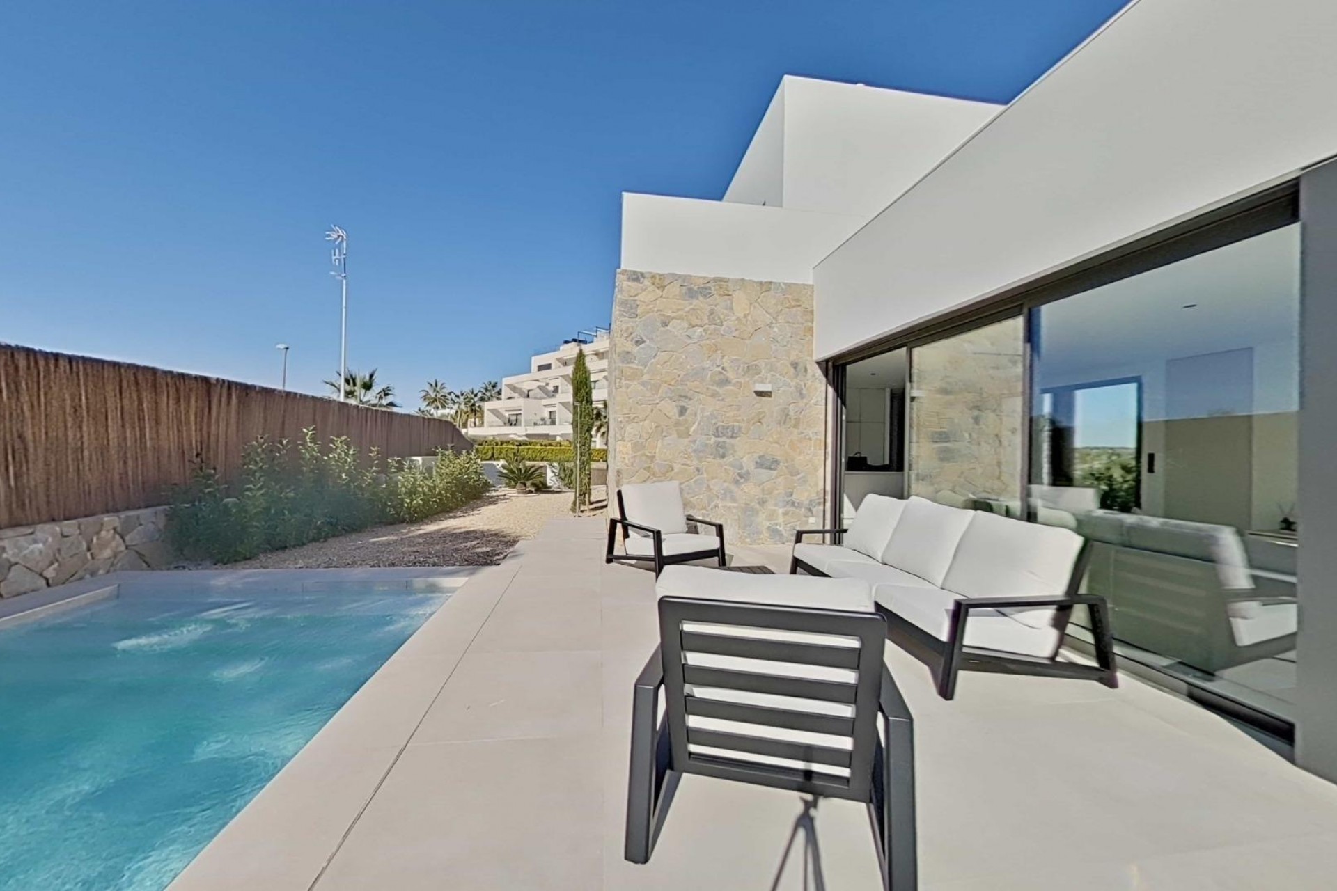 Wiederverkauf - Villa -
Orihuela - Las Colinas Golf