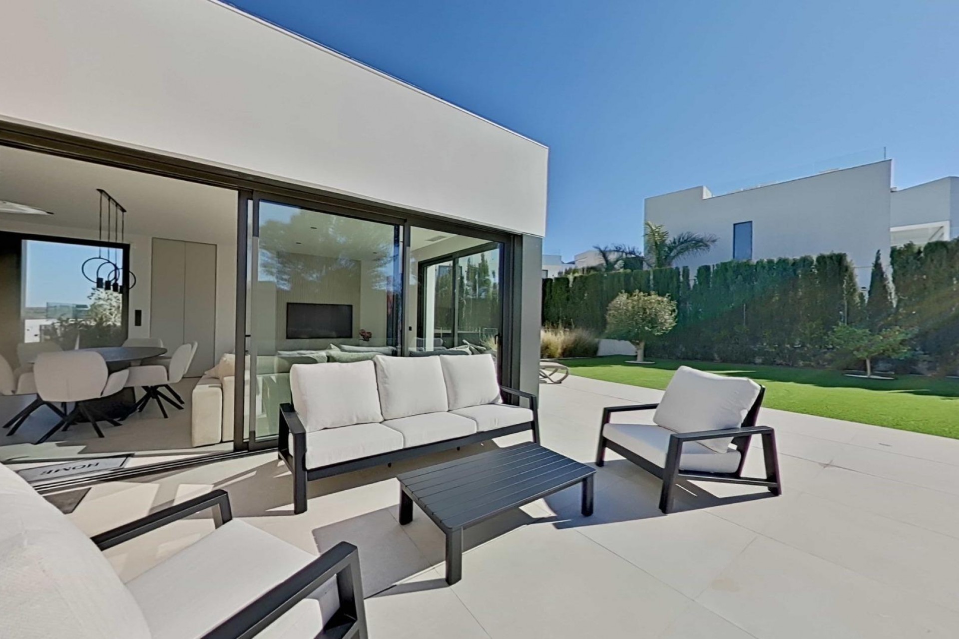 Wiederverkauf - Villa -
Orihuela - Las Colinas Golf