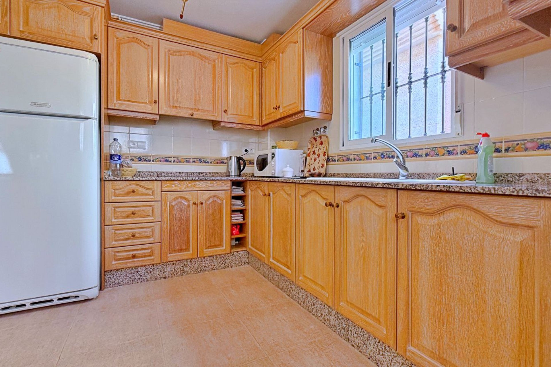 Wiederverkauf - Villa -
Orihuela - Orihuela Costa