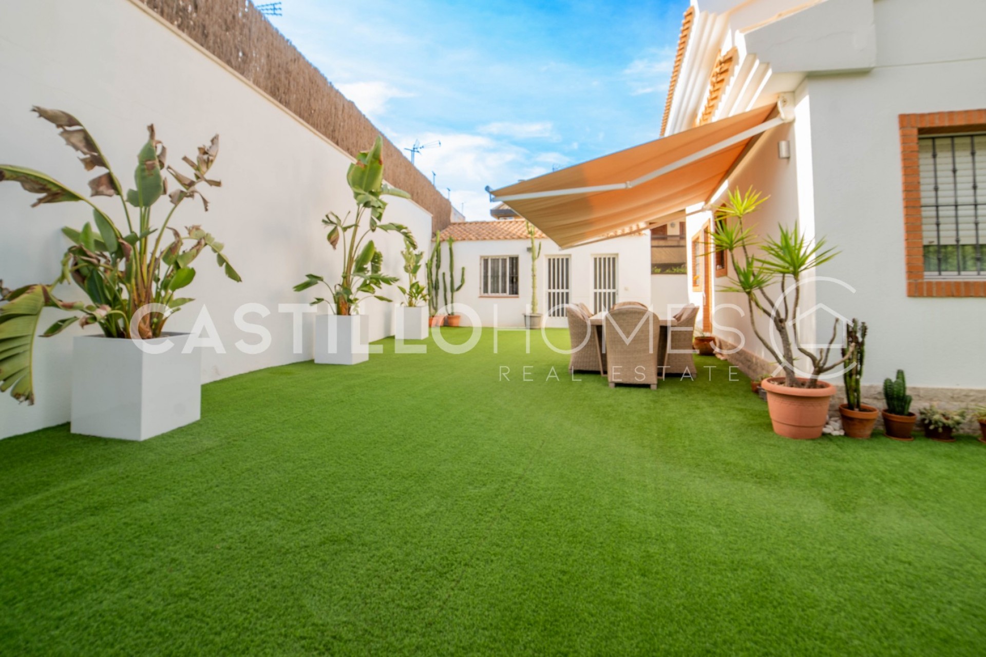 Wiederverkauf - Villa -
Pilar de la Horadada - Torre de la Horadada