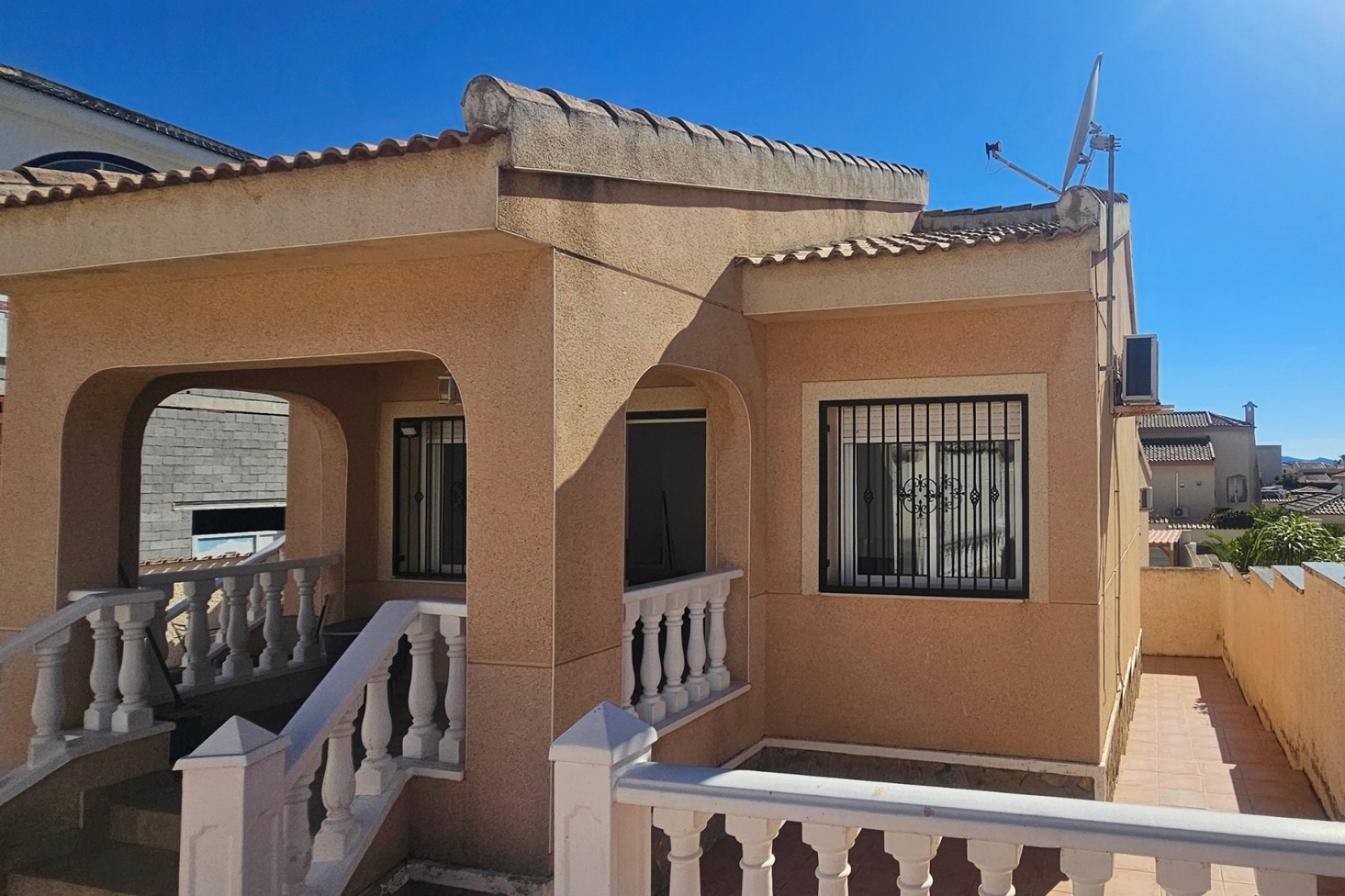 Wiederverkauf - Villa -
Rojales - Benimar