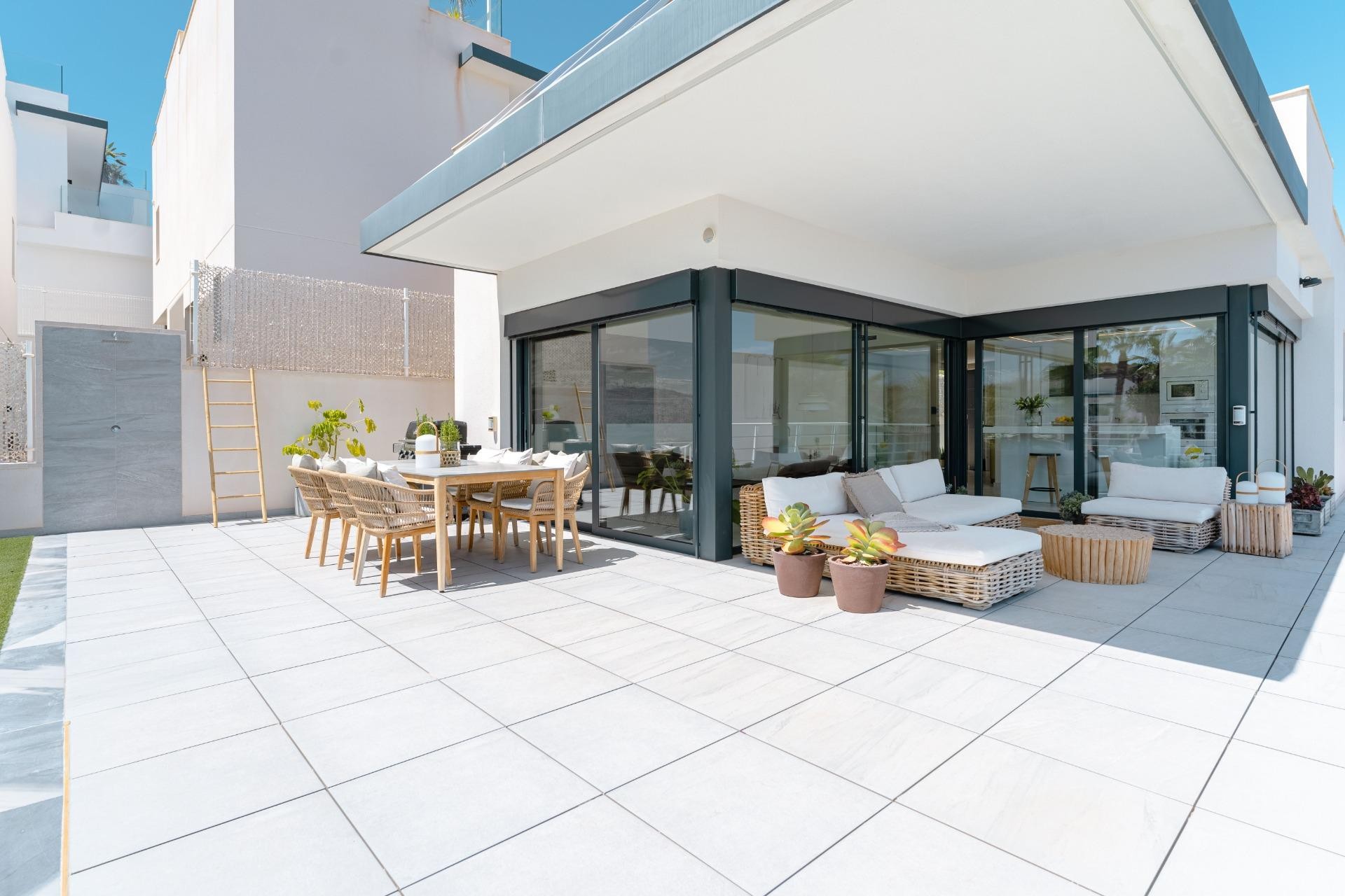 Wiederverkauf - Villa -
San Miguel de Salinas - Costa blanca sur