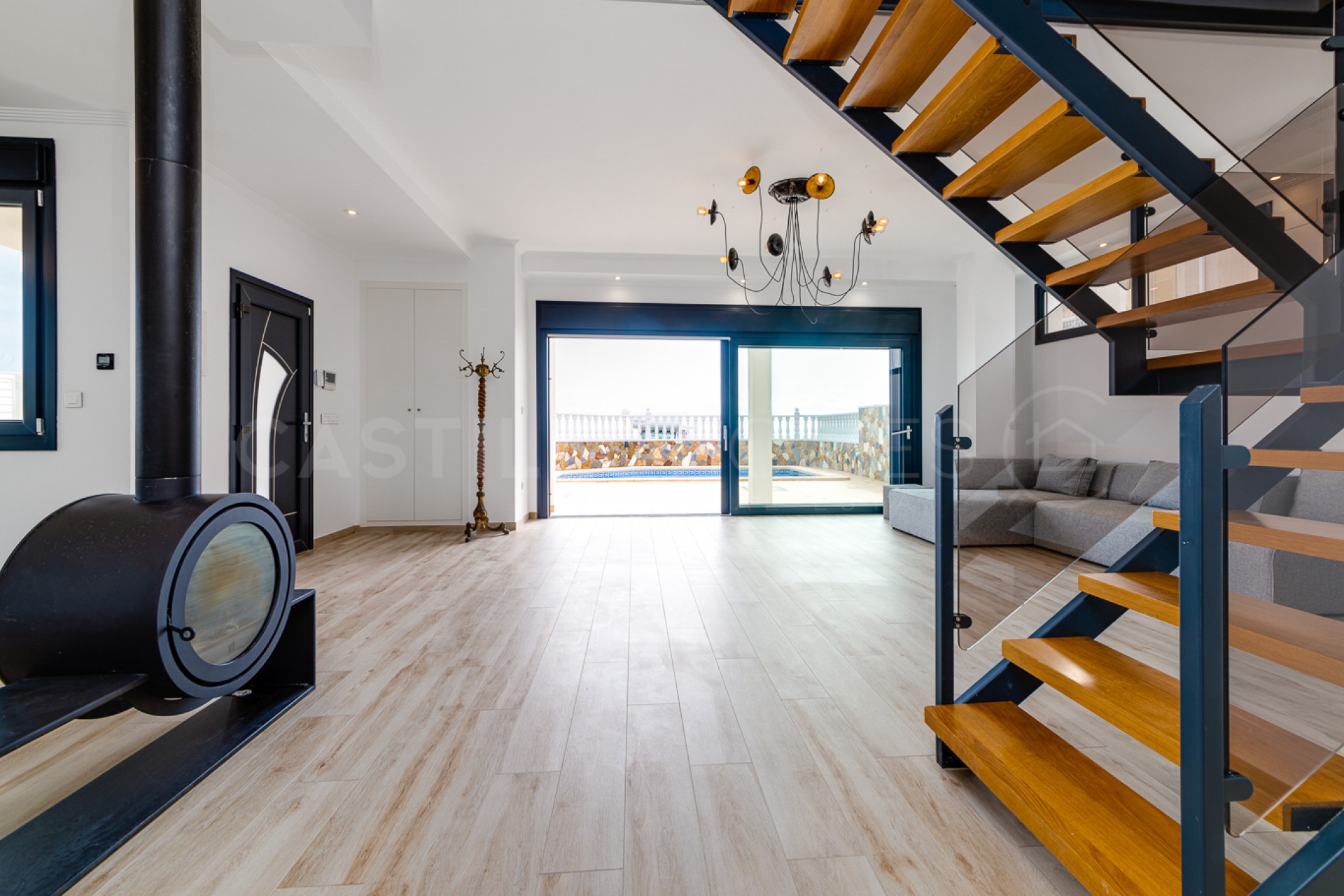 Wiederverkauf - Villa -
Torre del moro