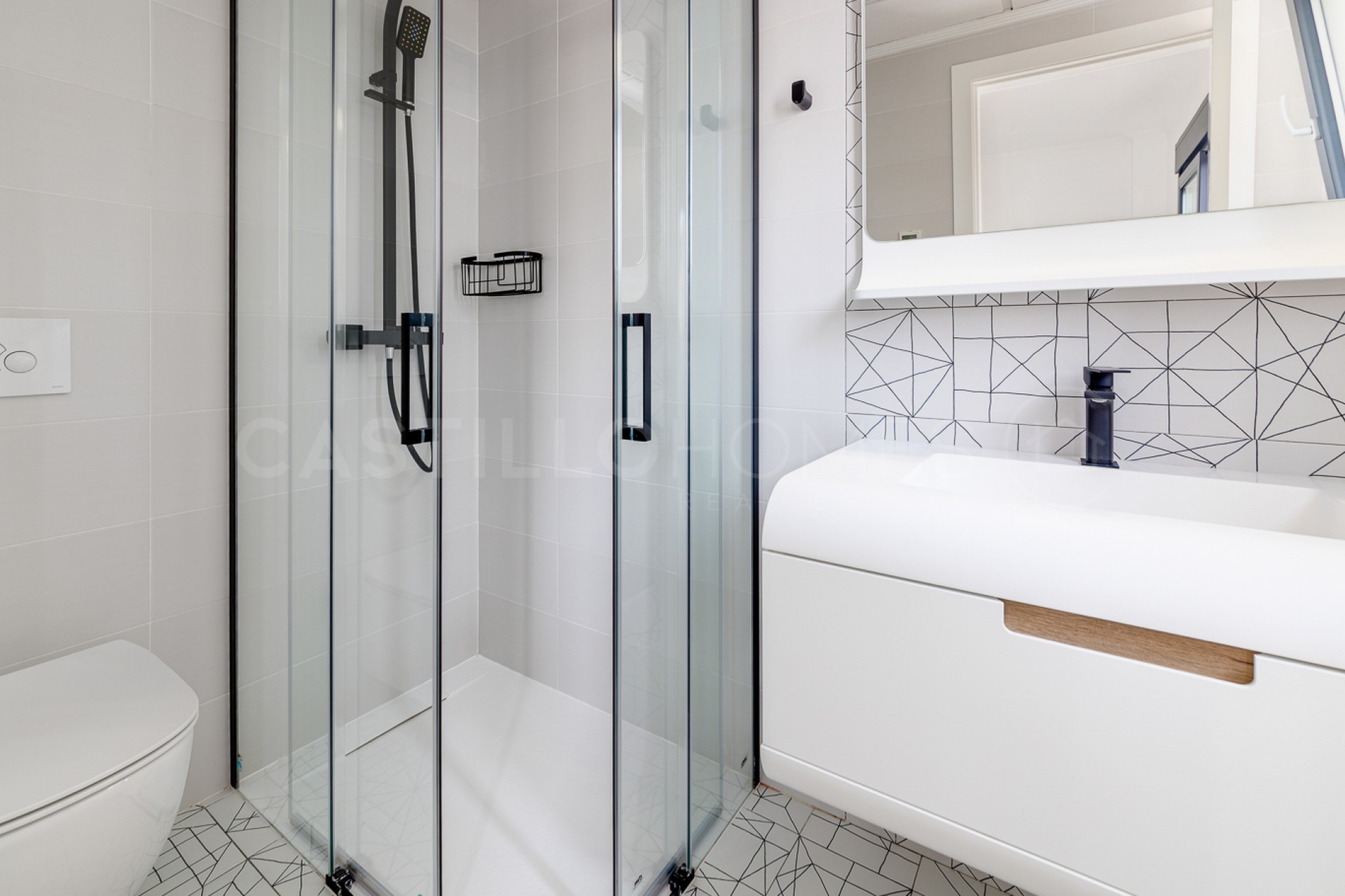 Wiederverkauf - Villa -
Torre del moro